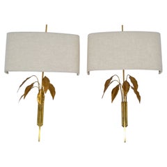 Paire d'appliques murales de style Maison Charles en feuilles d'or et feuilles d'arbre en laiton