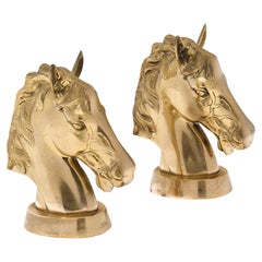 Serre-livres en forme de tête de cheval de la Maison Charles