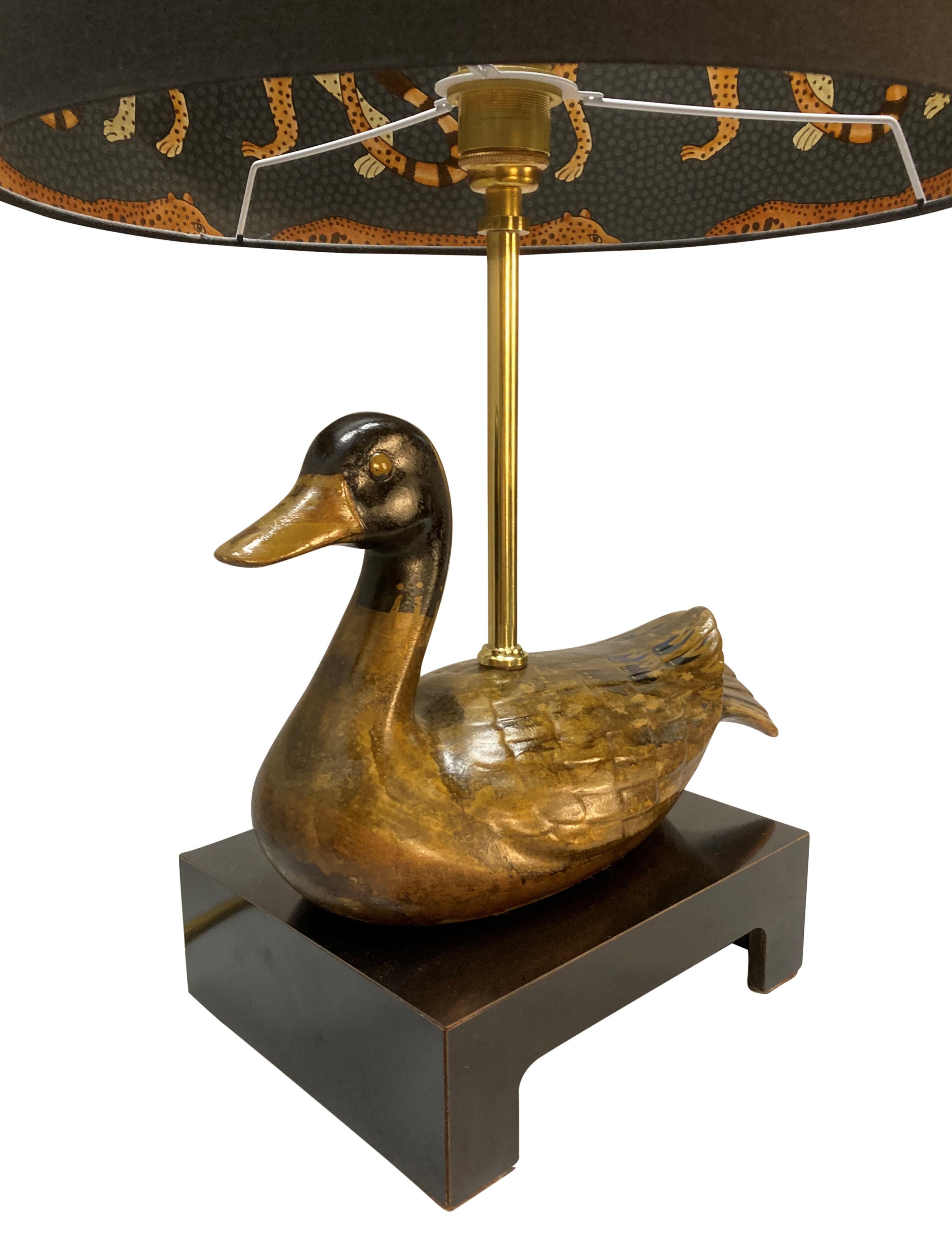 French Maison Charles Table Lamp Depicting A Hand Painted Duck For Sale