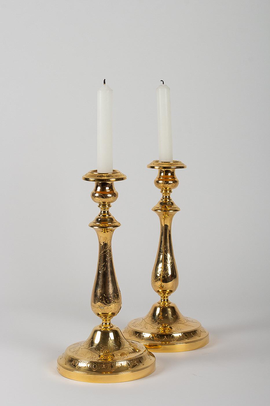 Maison Christofle, 19th-Century Pair of Silvered and Gilted Metal Candlesticks For Sale 6