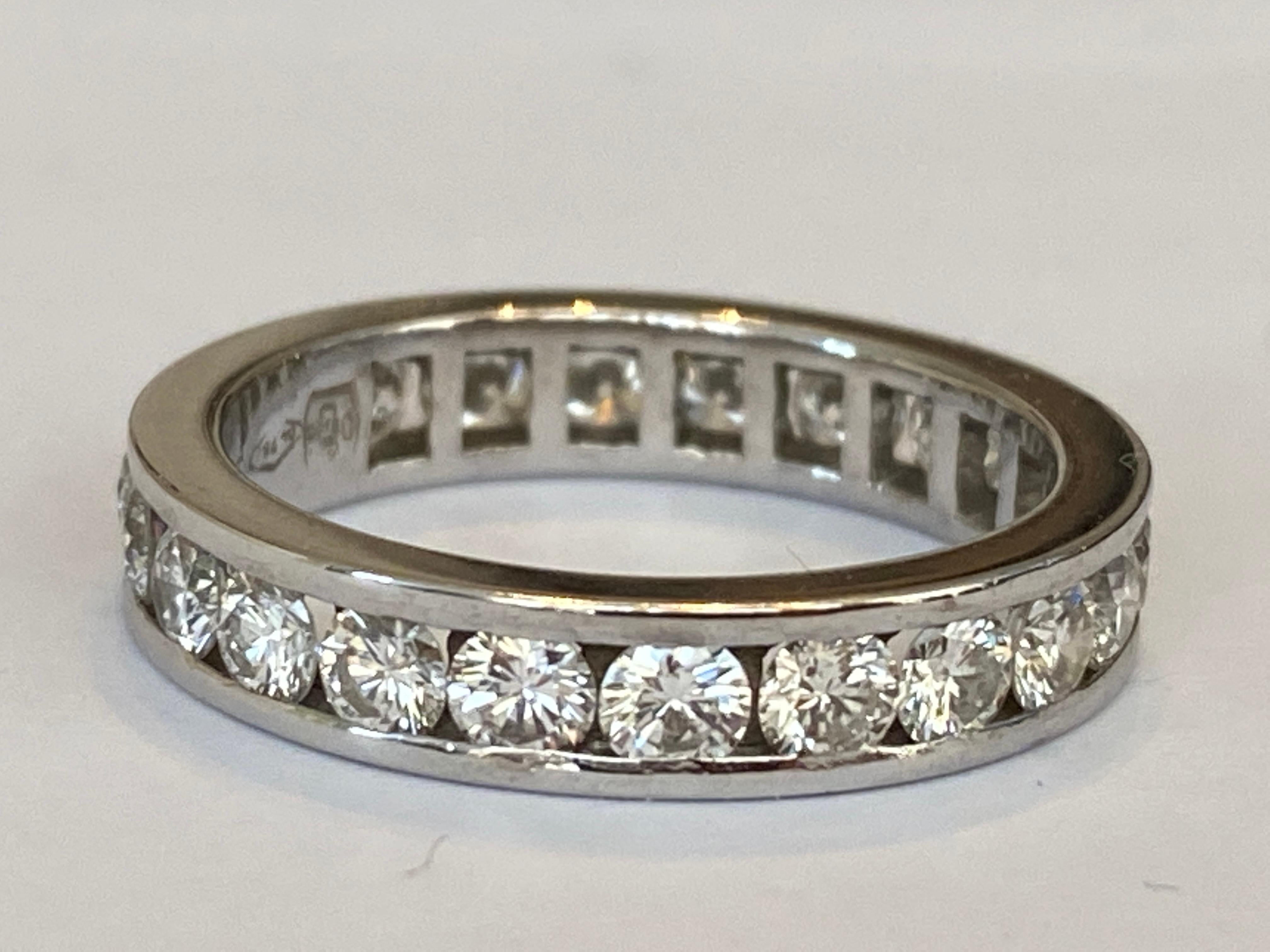 Women's or Men's Maison De Greef  White Gold Alliance Ring Approx 2.20 Carat For Sale