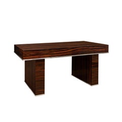 Exceptionnelle table basse en ébène de Macassar de la Maison Desny, France années 1920 (signée)