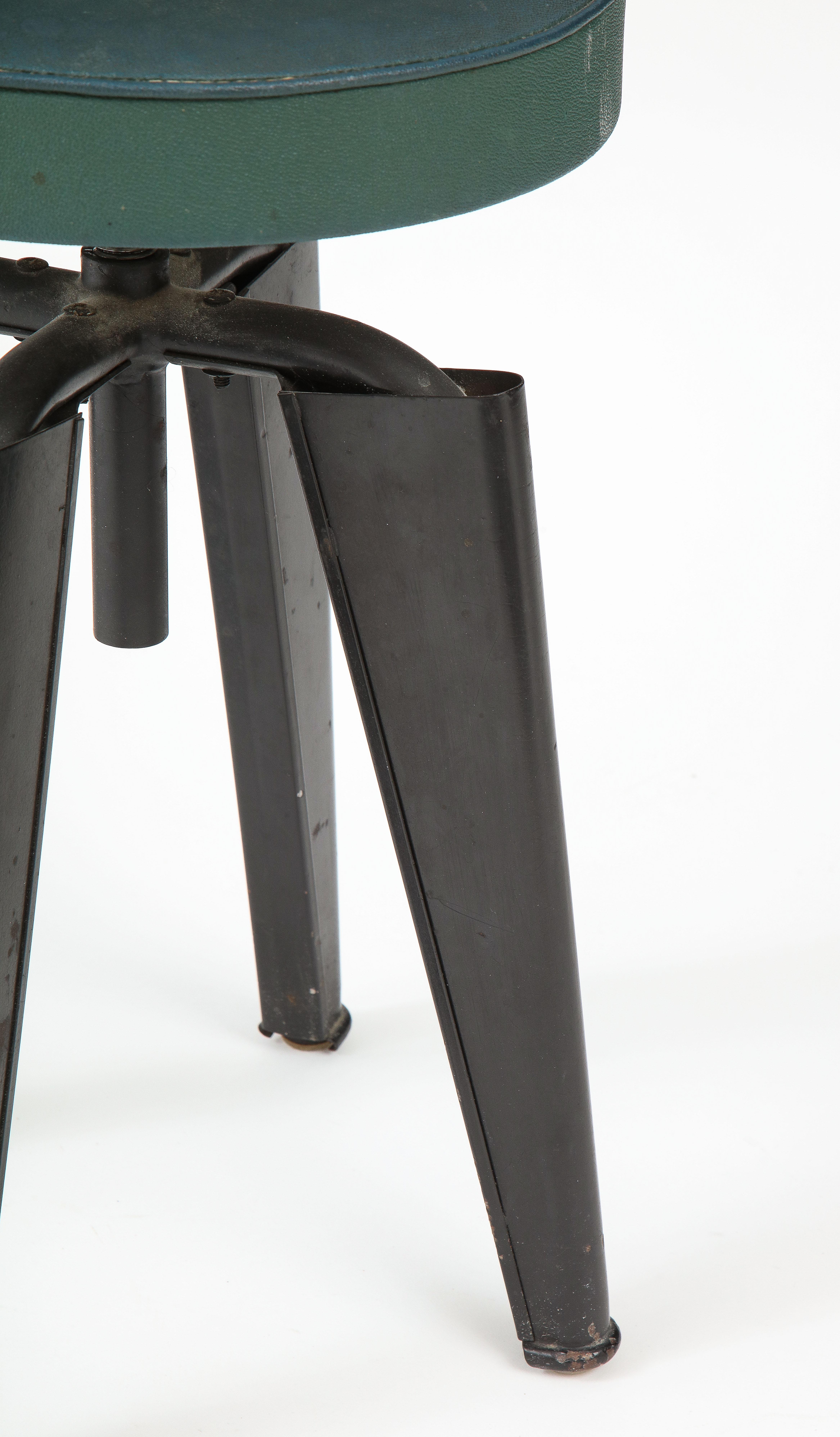 Maison Dominique 'Clemenceau' Stool, France, C. 1957 In Good Condition In Brooklyn, NY
