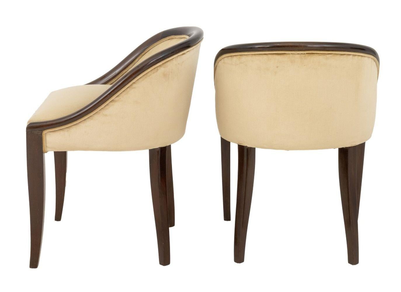 Paire de chaises Liberte en sycomore de la Maison Dominique Bon état - En vente à Astoria, NY