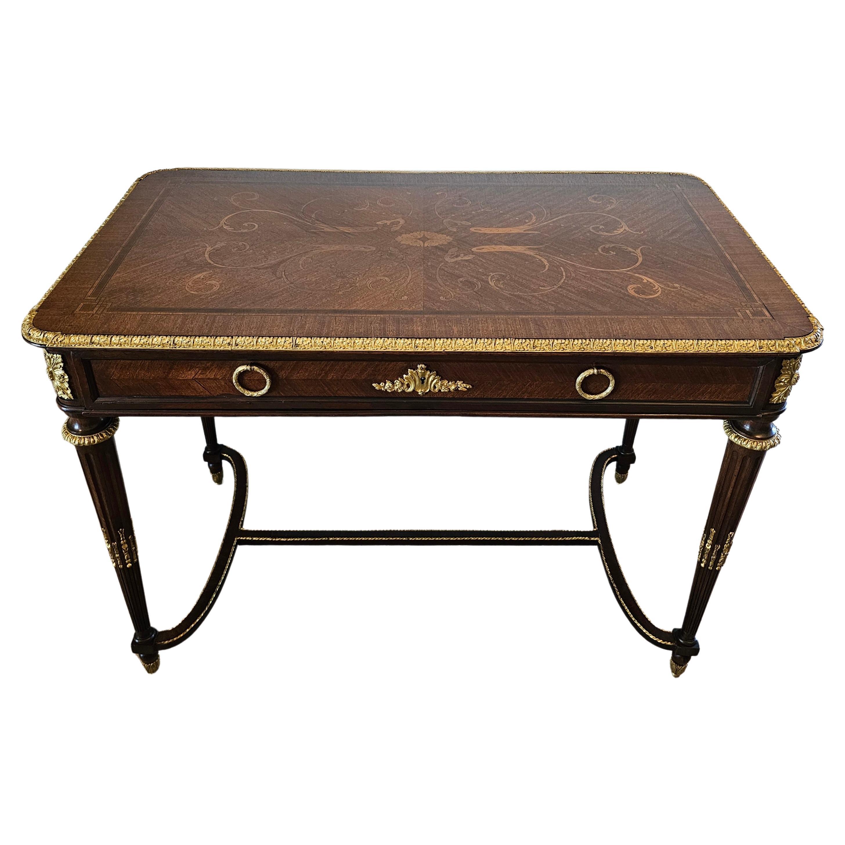 Mesa de escritorio francesa de estilo Luis XVI firmada por Maison Forest - Finales S. XIX
