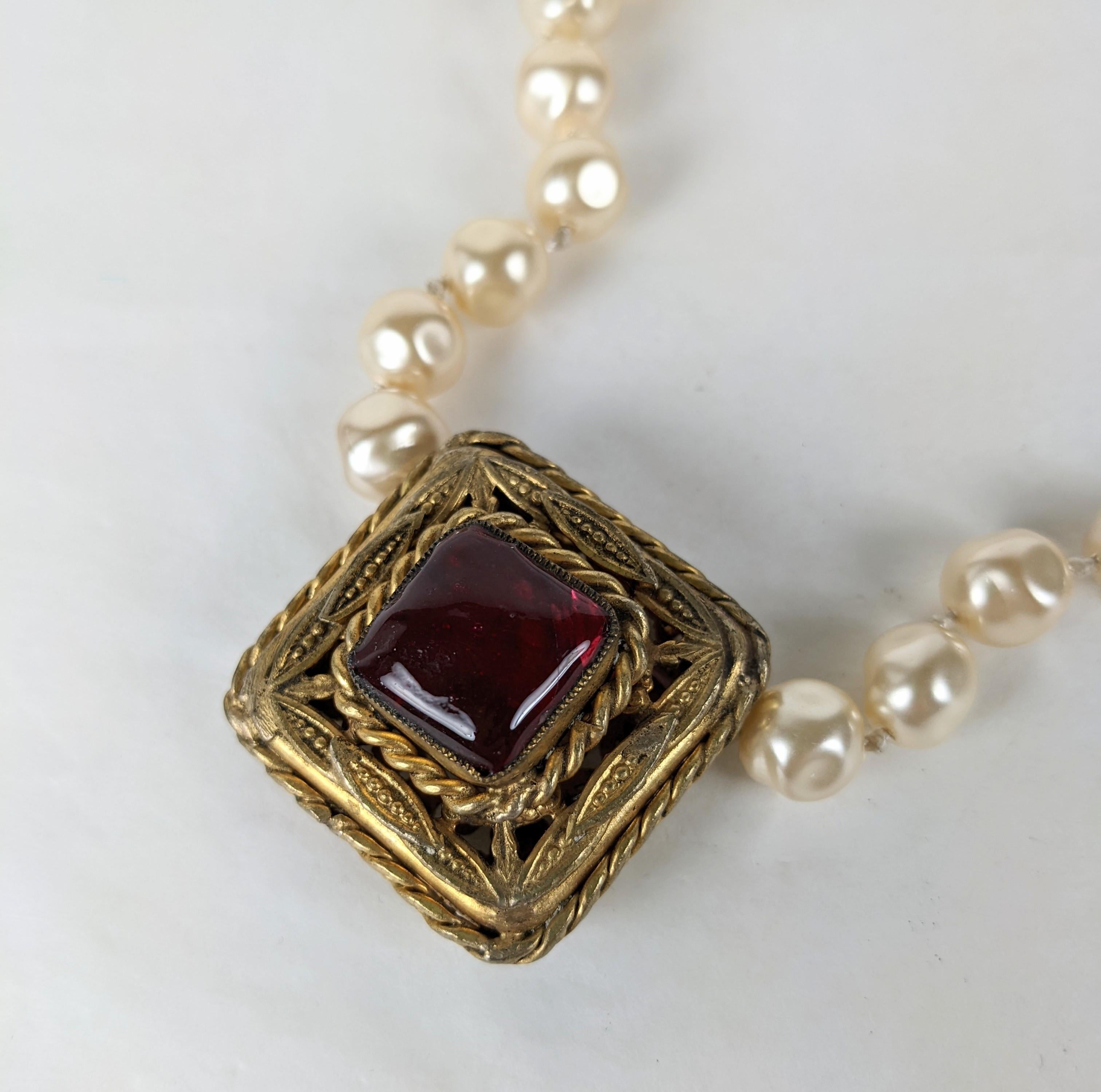 Women's Maison Gripoix for Chanel Ruby and Pearl Byzantine Necklace For Sale