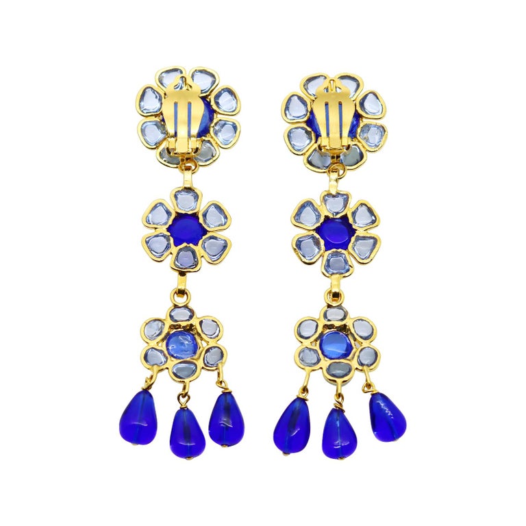 Maison Gripoix Vintage Blue and Light Blue Flower Dangling Earrings For Sale 1
