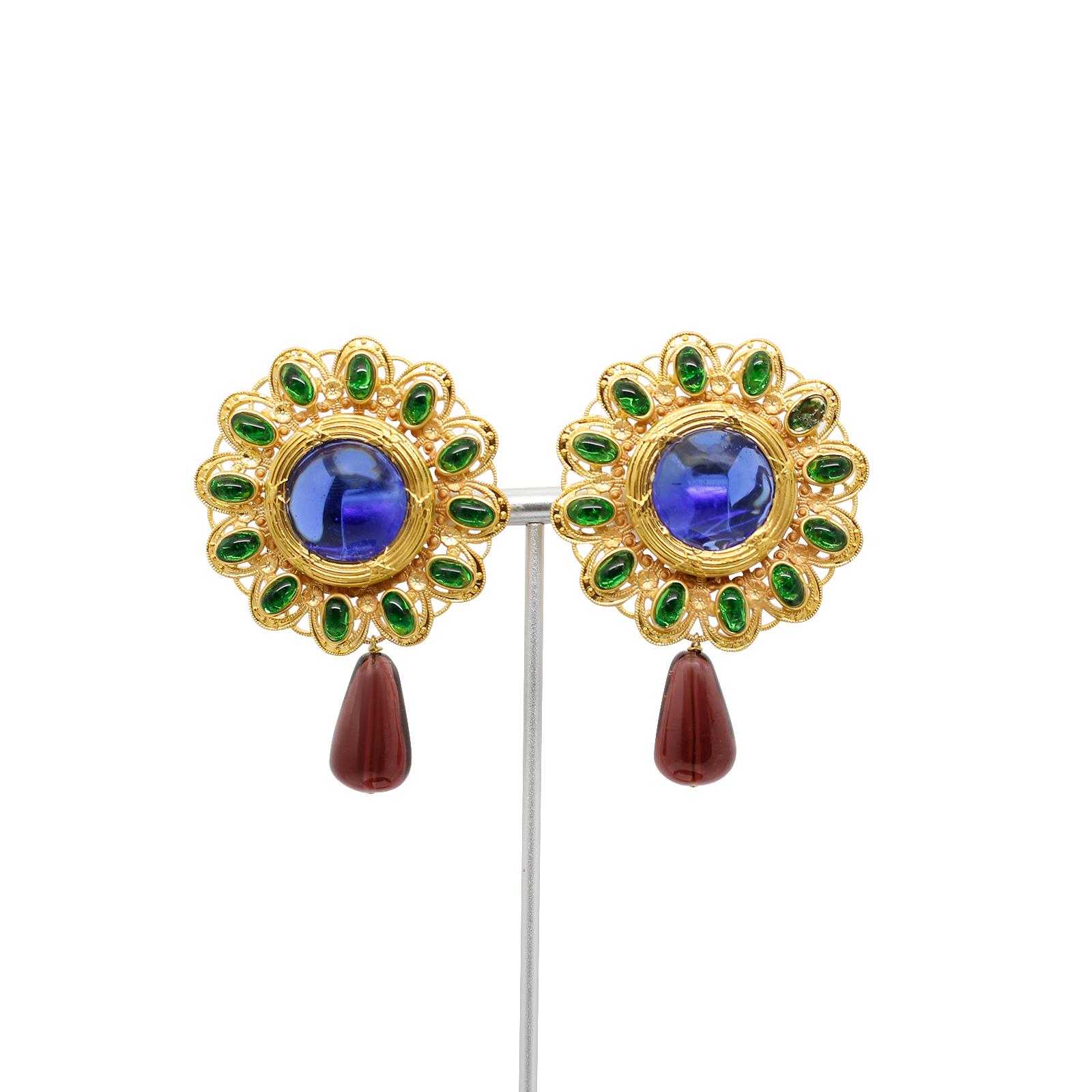 Maison Gripoix Vintage Blue, Green and Red Dangling Earrings Circa 1980s In Excellent Condition For Sale In New York, NY