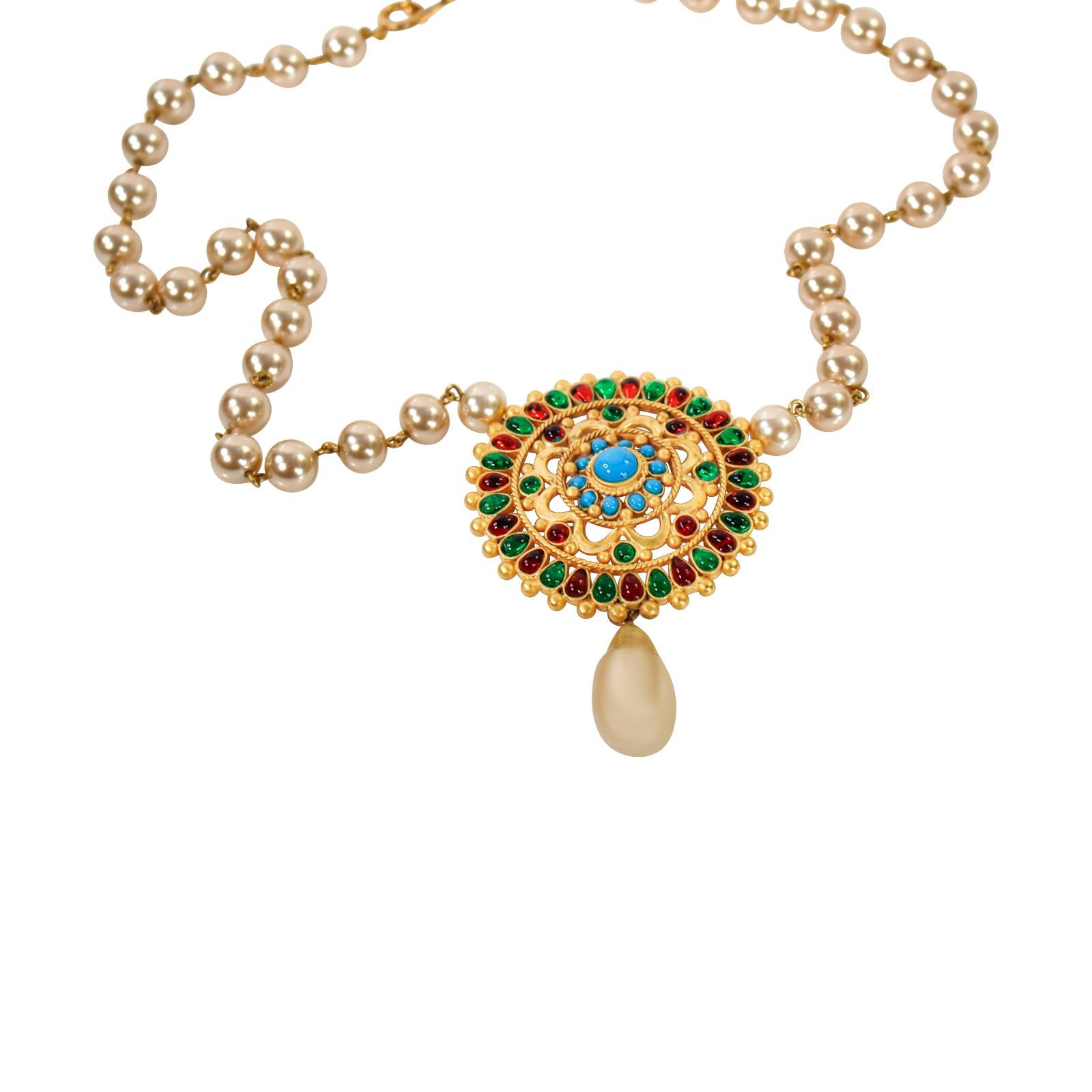 Maison Gripoix Collier vintage multicolore en perles pendantes, c. 1990 5