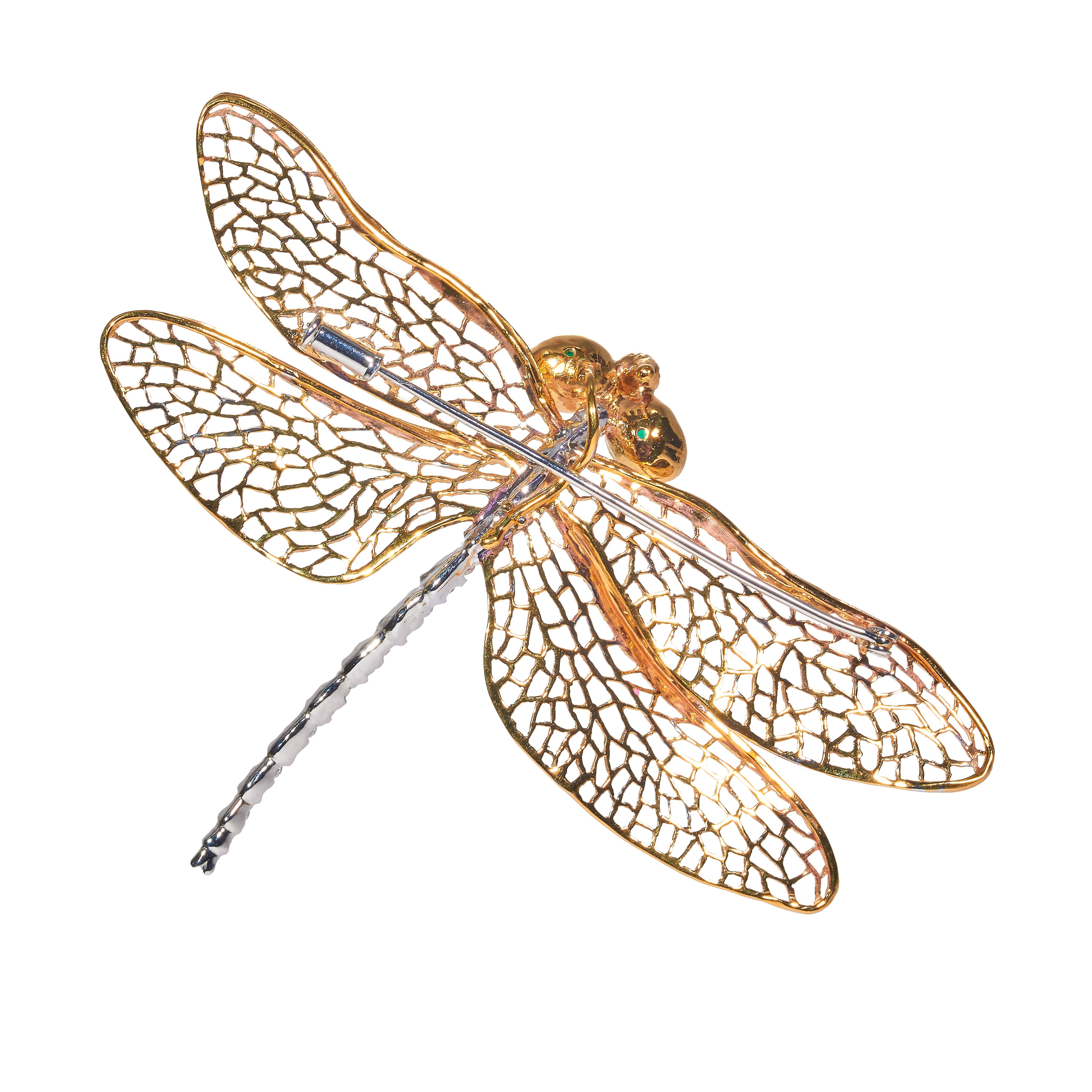 Oval Cut Light Wings, 18 Karat Yellow and White Gold, Emeralds and Diamonds Brooch For Sale