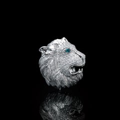 Lion Roar, 18 Karat White Gold, Sapphire, Diamonds Pendant