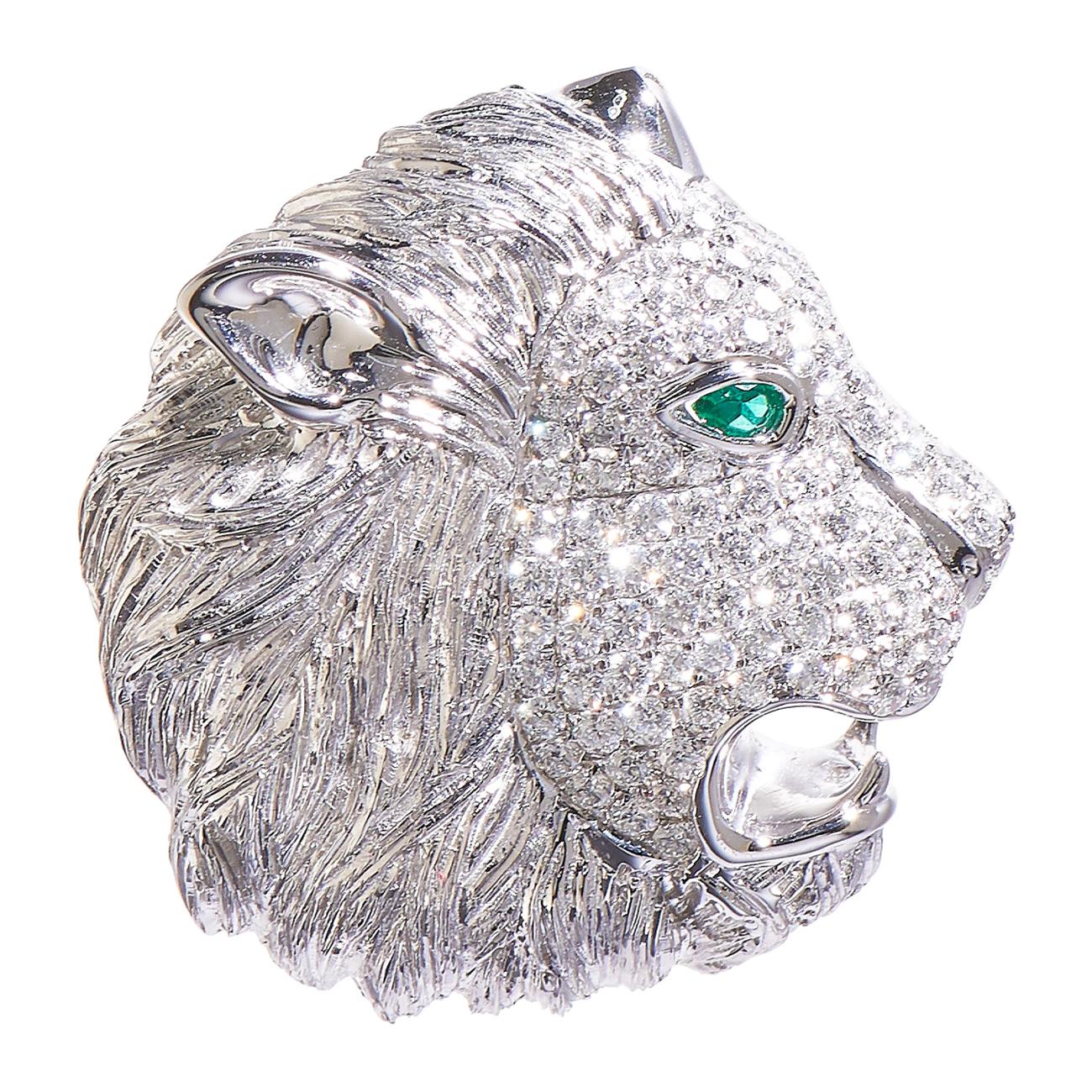 Lion Roar, 18 Karat White Gold, Sapphire, Diamonds Pendant For Sale