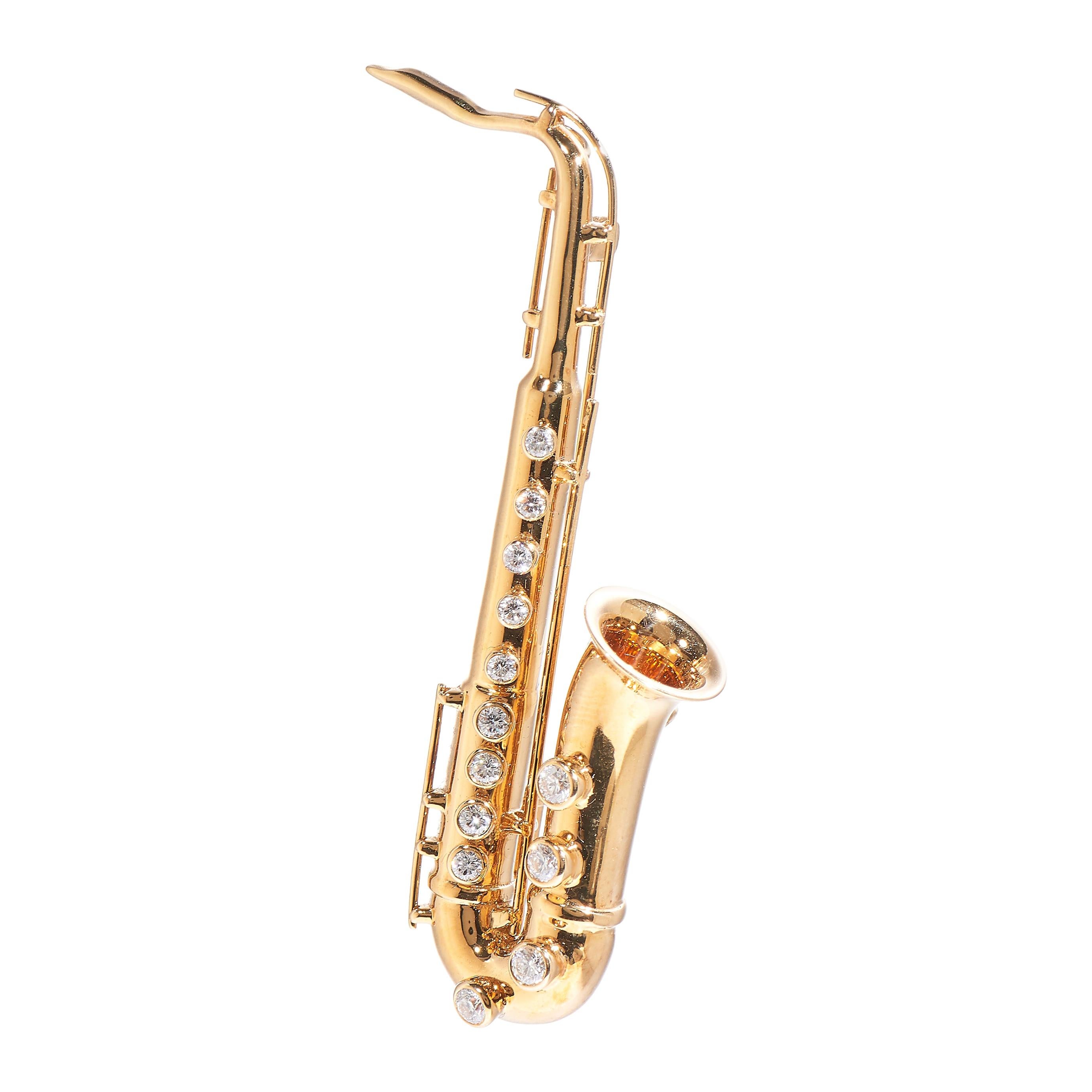 Saxophone, 18 Karat Yellow Gold, Diamonds Brooch For Sale