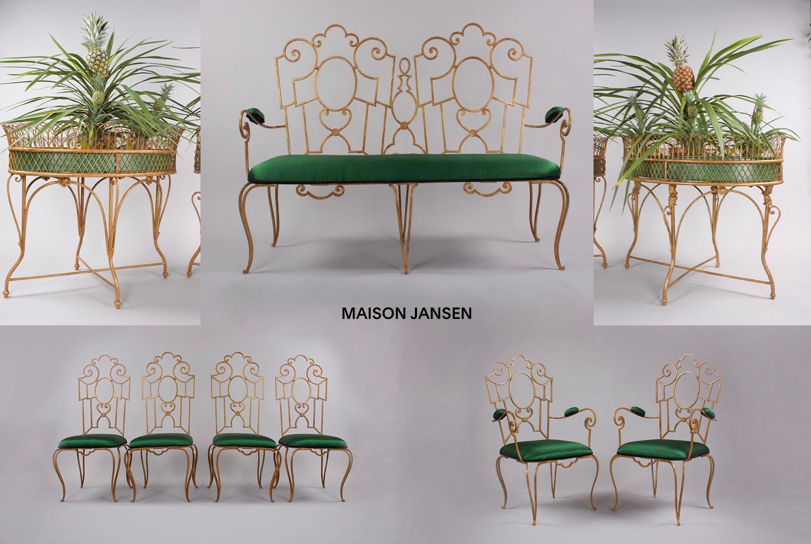 MAISON JANSEN

…From a villa decorated by Jansen around 1940 in the south of France…

Suite of:
- 1 settee; 
- H 108cm(42“) H assise 43cm(17