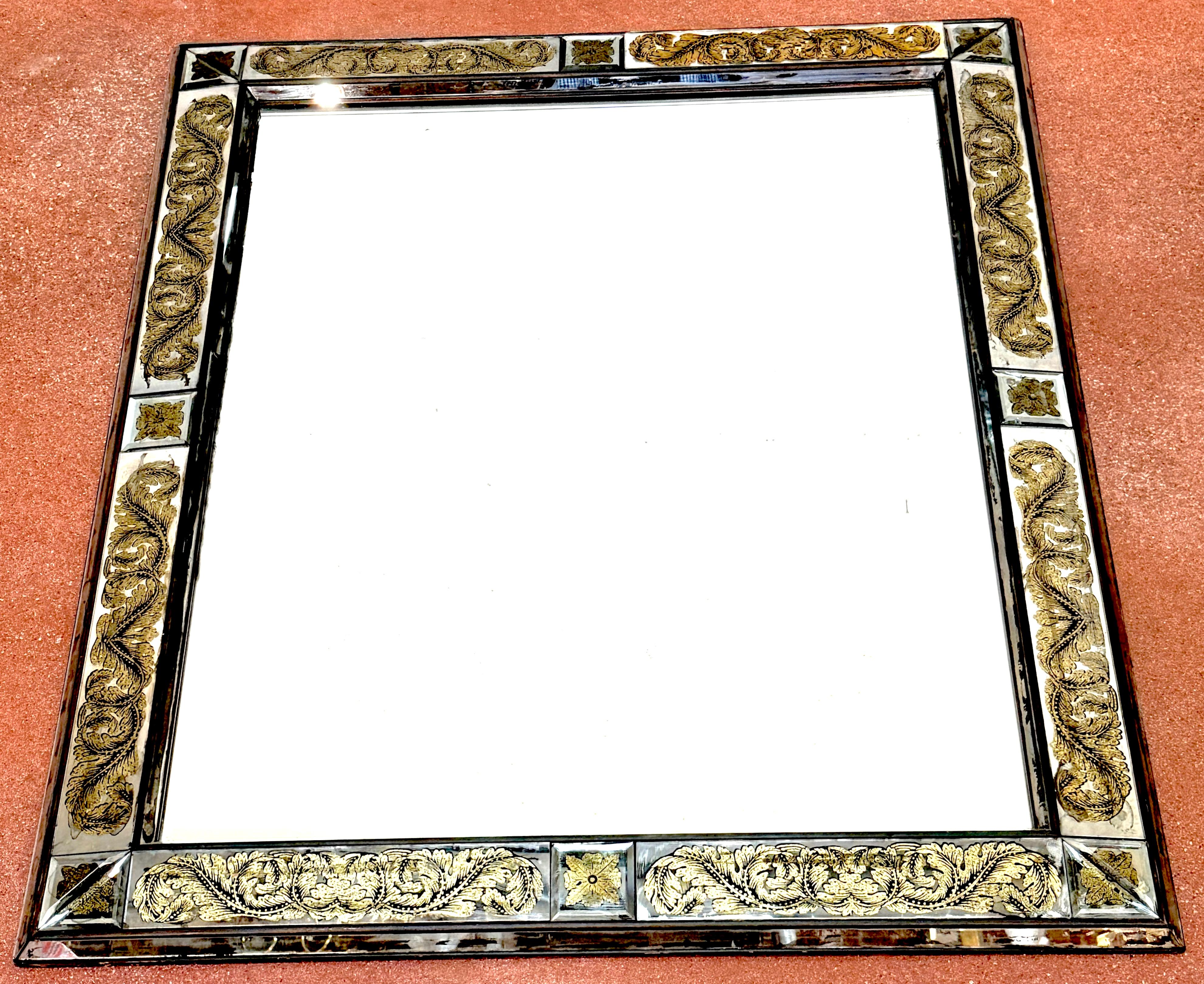 Maison Jansen (Atrib.) Miroir à bijoux en forme de treillis floral néoclassique doré en vente 8