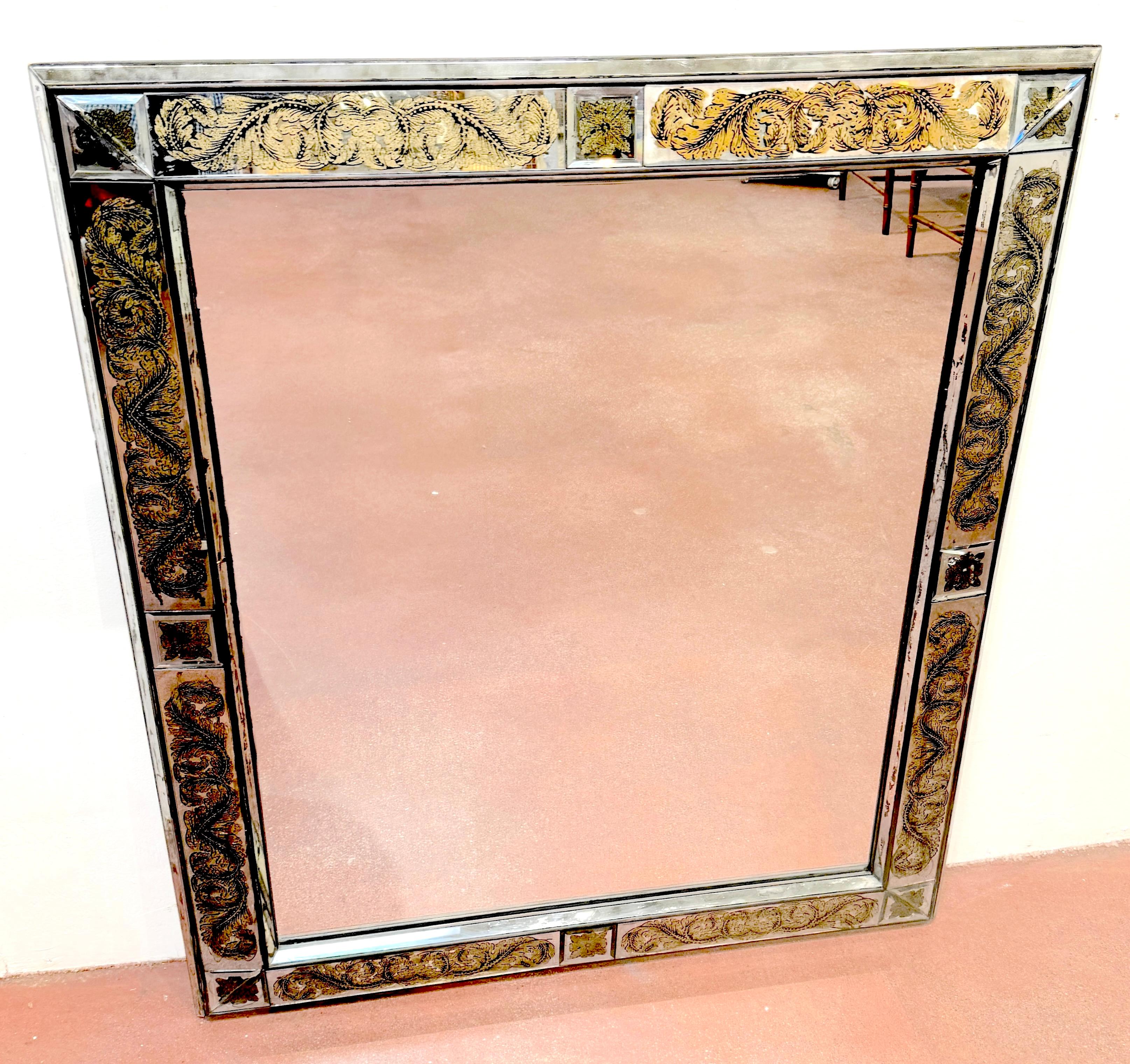 Français Maison Jansen (Atrib.) Miroir à bijoux en forme de treillis floral néoclassique doré en vente