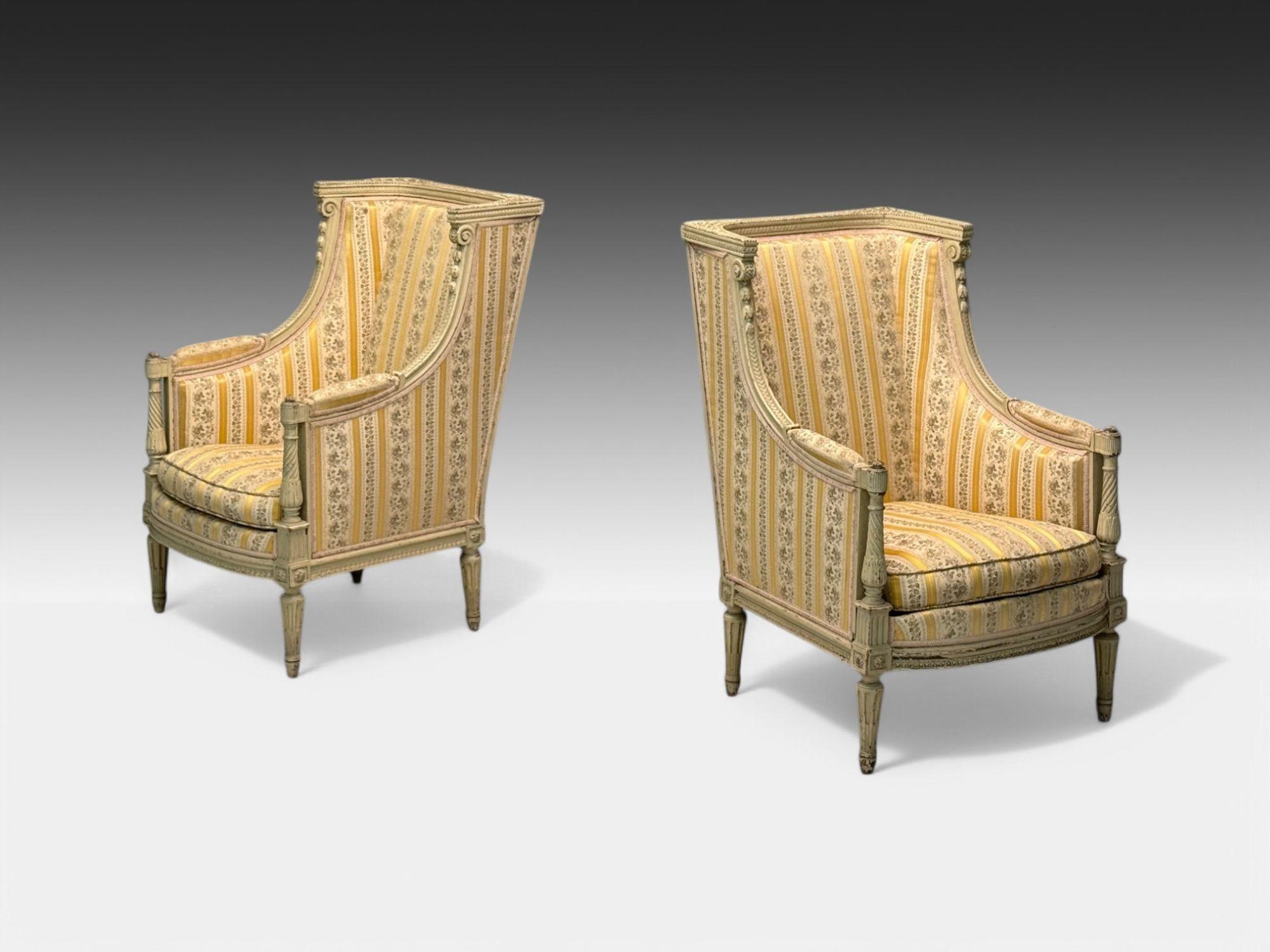 Maison Jansen attr, Louis XVI Style, Painted Wood, Lounge Chairs, France, 1920s In Good Condition For Sale In Manhasset, NY