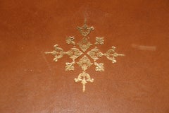 Tavolo da gioco con piano in mogano e pelle della Maison Jansen attribuito al bronzo