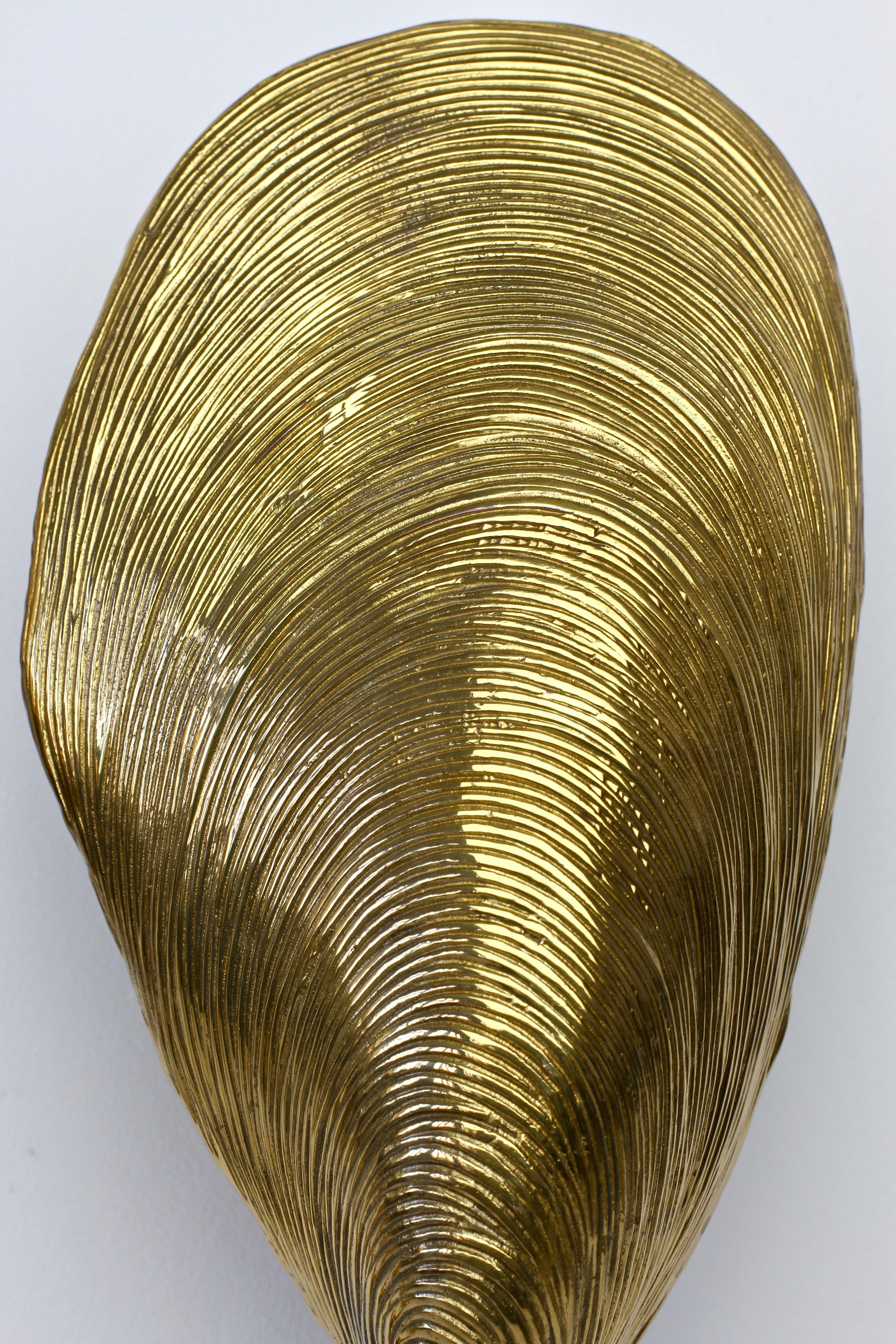 Maison Jansen Attributed Midcentury Bronze Mussel Shell Wall Lights/Sconces Pair 4