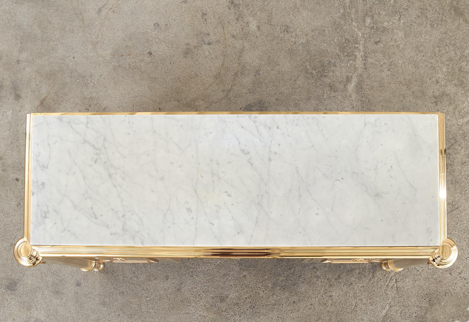 Bureau néoclassique en acier avec plateau en marbre et quartz attribué à la Maison Jansen  Bon état - En vente à Rio Vista, CA