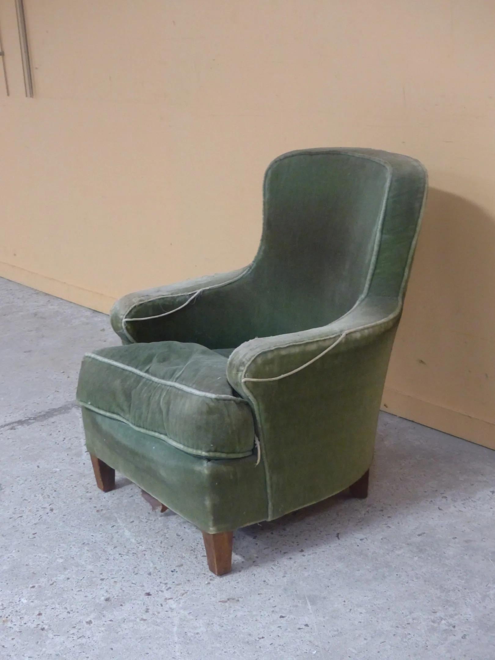 Velvet Maison JANSEN (attributed to) neo-classical velvet armchair circa 1940/1950 For Sale