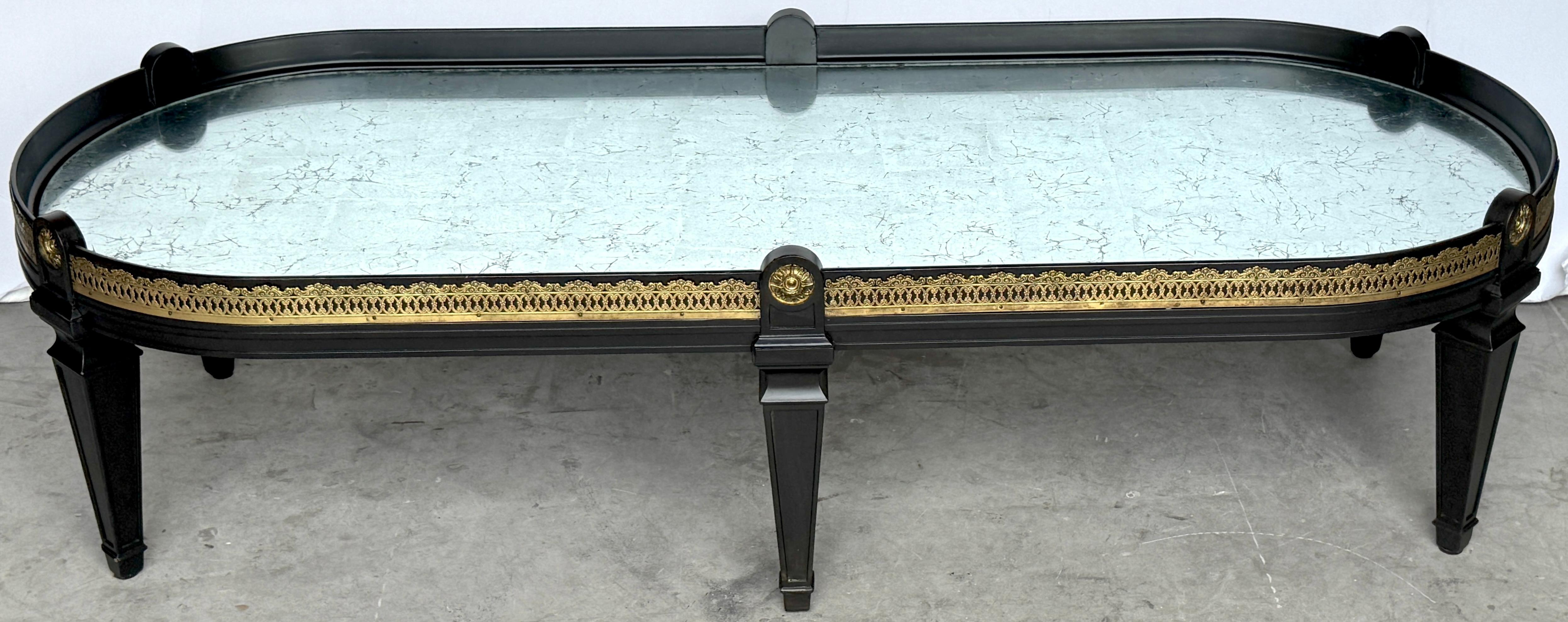 Maison Jansen Laque noire, bronze et miroir Surtout de Table Table basse en vente 2