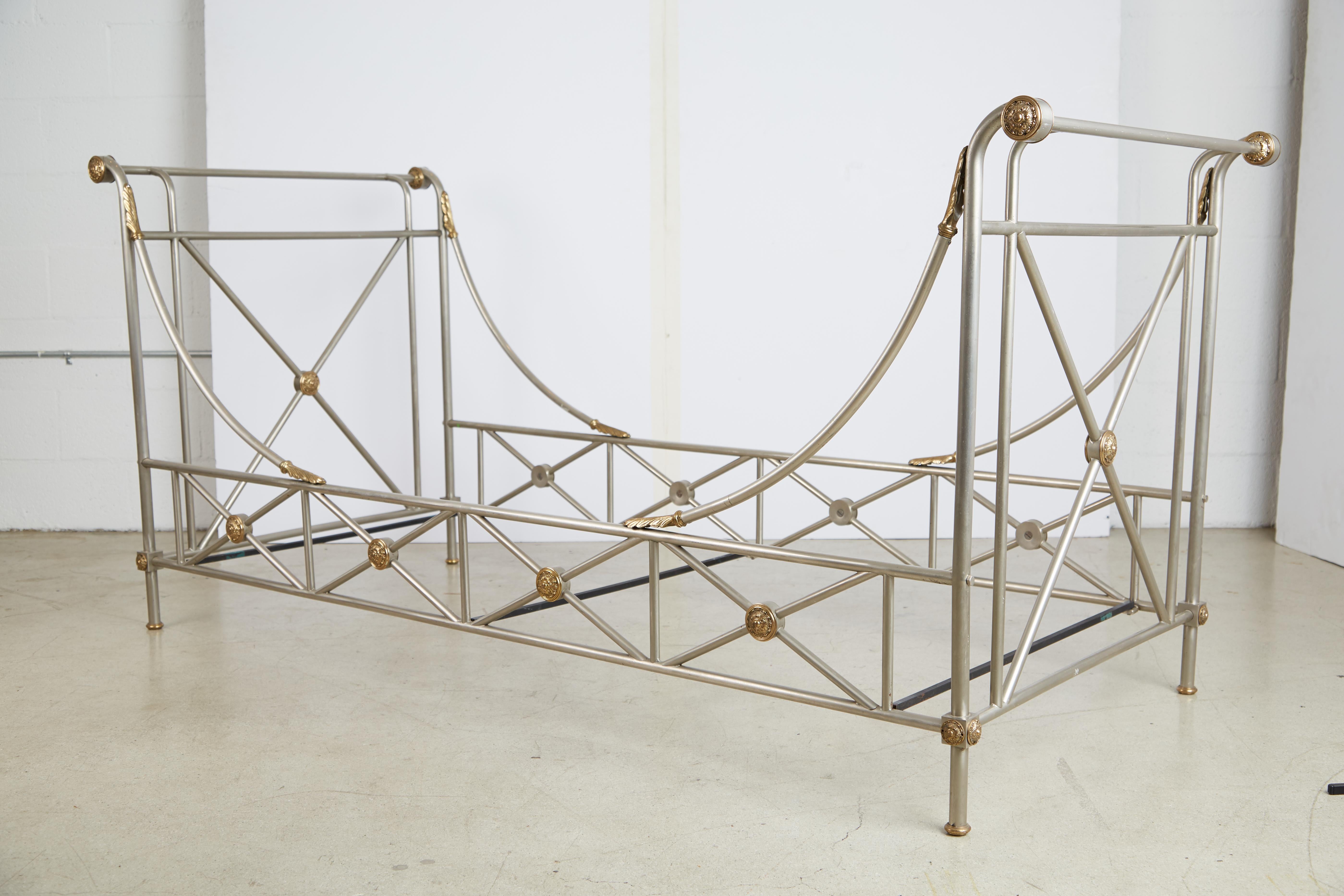 Maison Jansen Brass and Brushed Nickel Neoclassical Daybed, circa 1960s, Italy 12