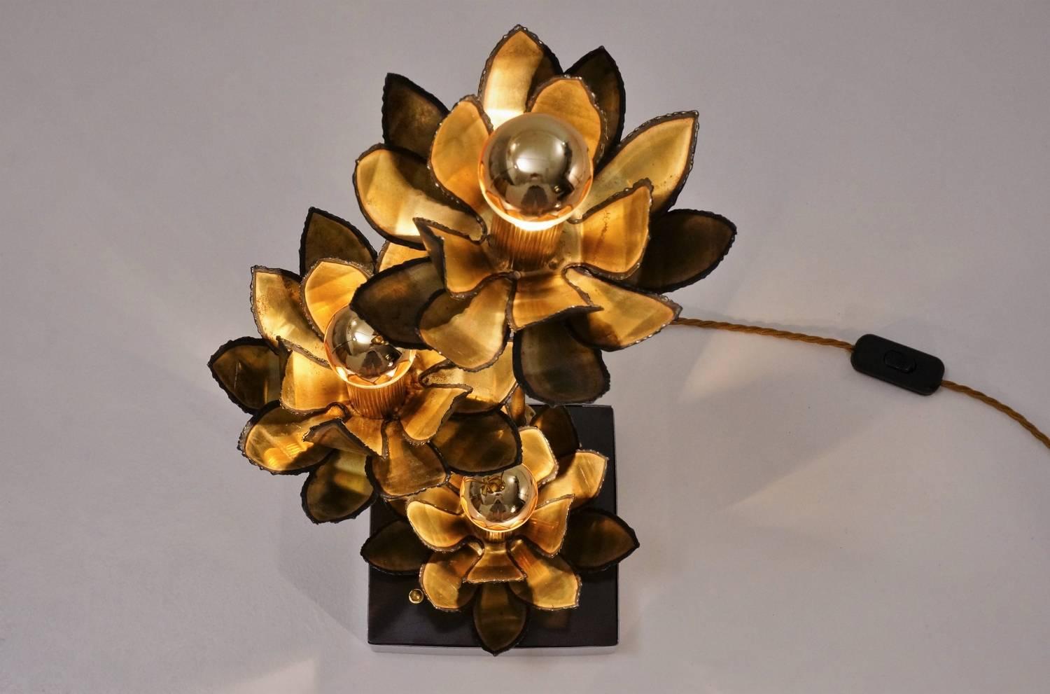 Maison Jansen Brass Lamp of Lotus Flowers, circa 1970s, French Maison Charles In Good Condition In London, GB
