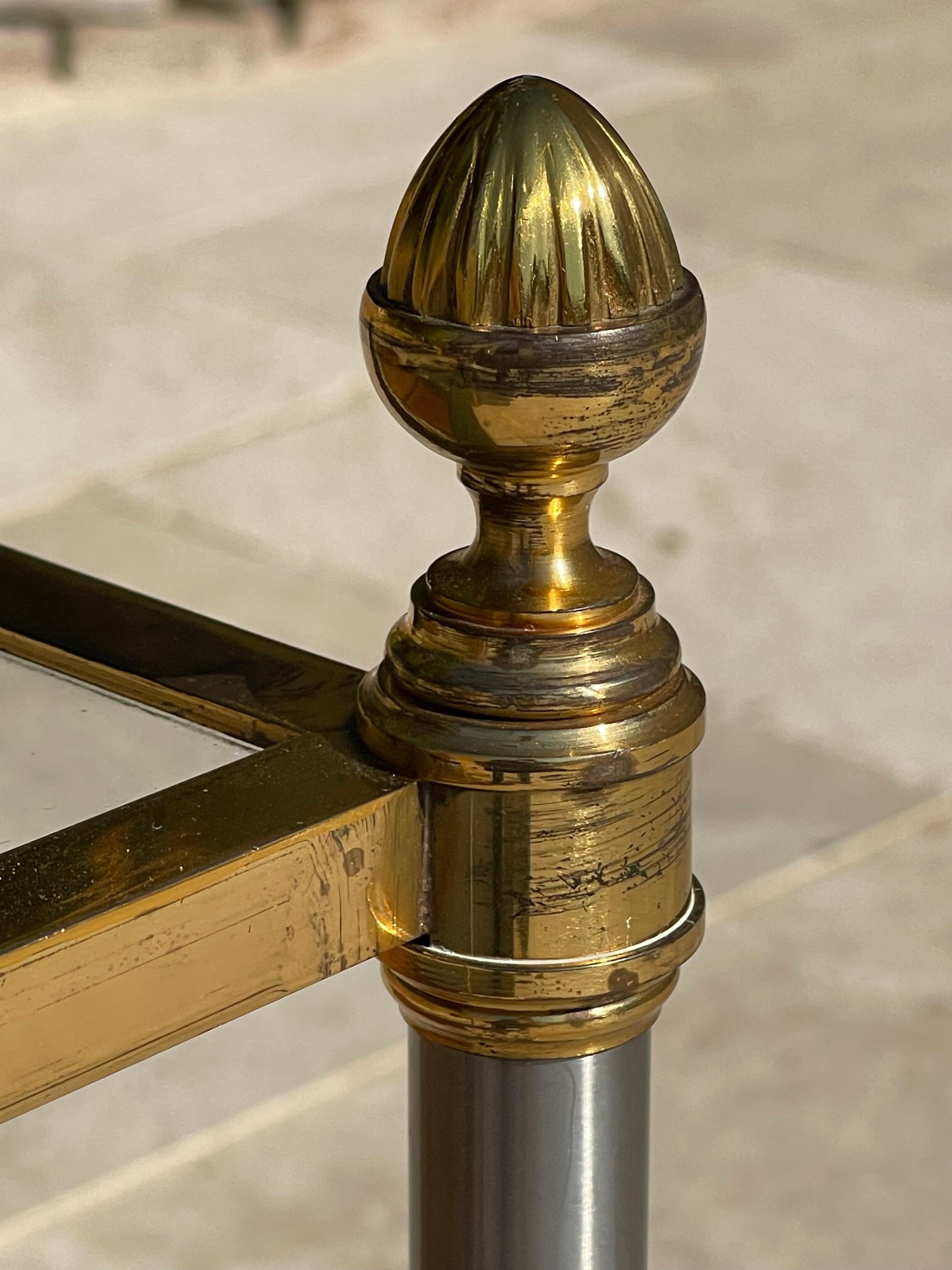Maison Jansen - Table basse en laiton et cuir en vente 10