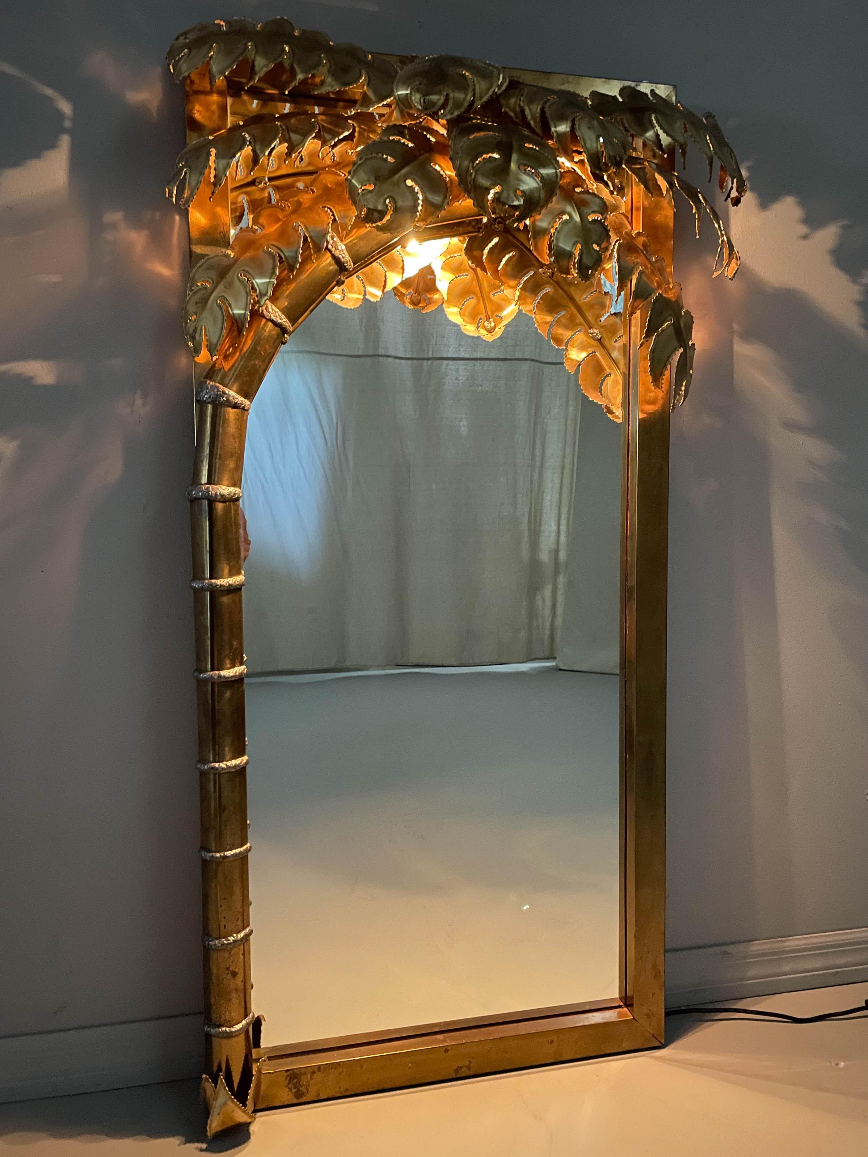 Maison Jansen Brass Palm Tree Illuminated Mirror  For Sale 4
