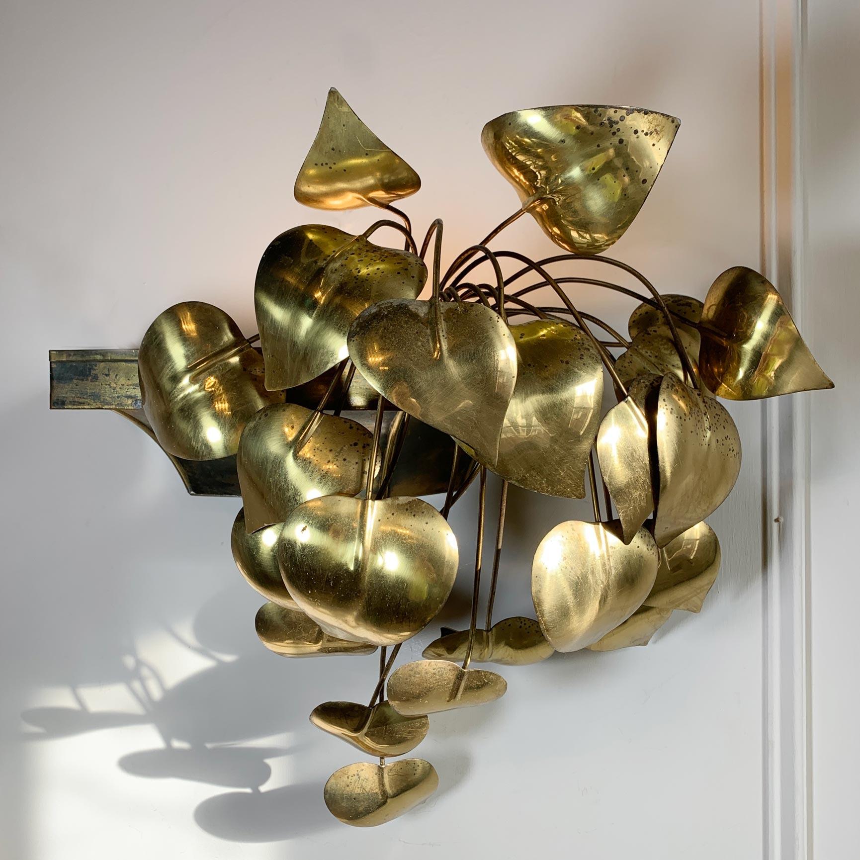 Late 20th Century Maison Jansen Gold Cascading Leaves Wall Light For Sale