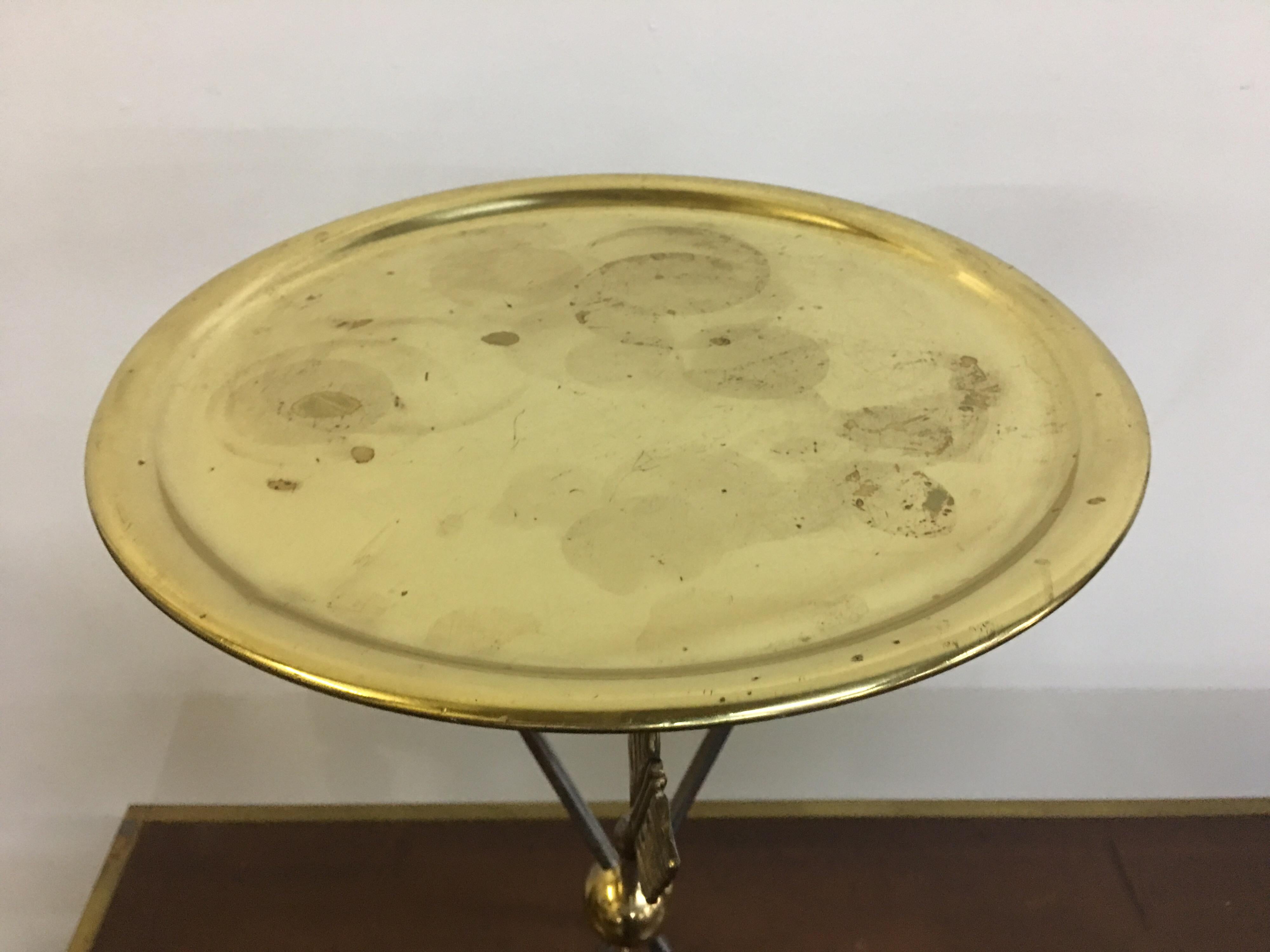 Classical French design with brass and metal, the brass trays are removable. Arrows create the base and are very sturdy.