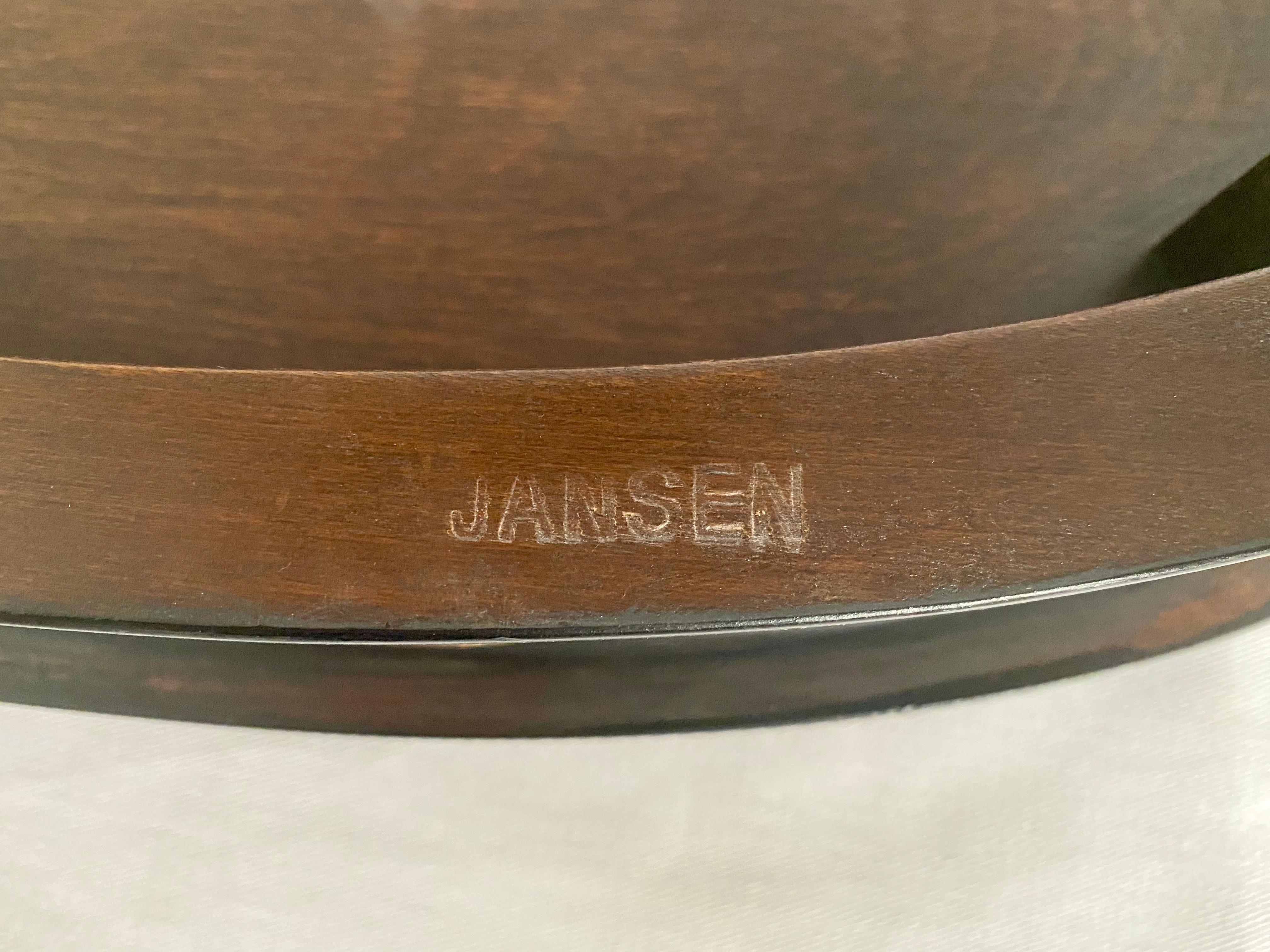 Paire de tables d'appoint en bois d'ébène estampillé de la Maison Jansen, style Hollywood Regency, français en vente 10