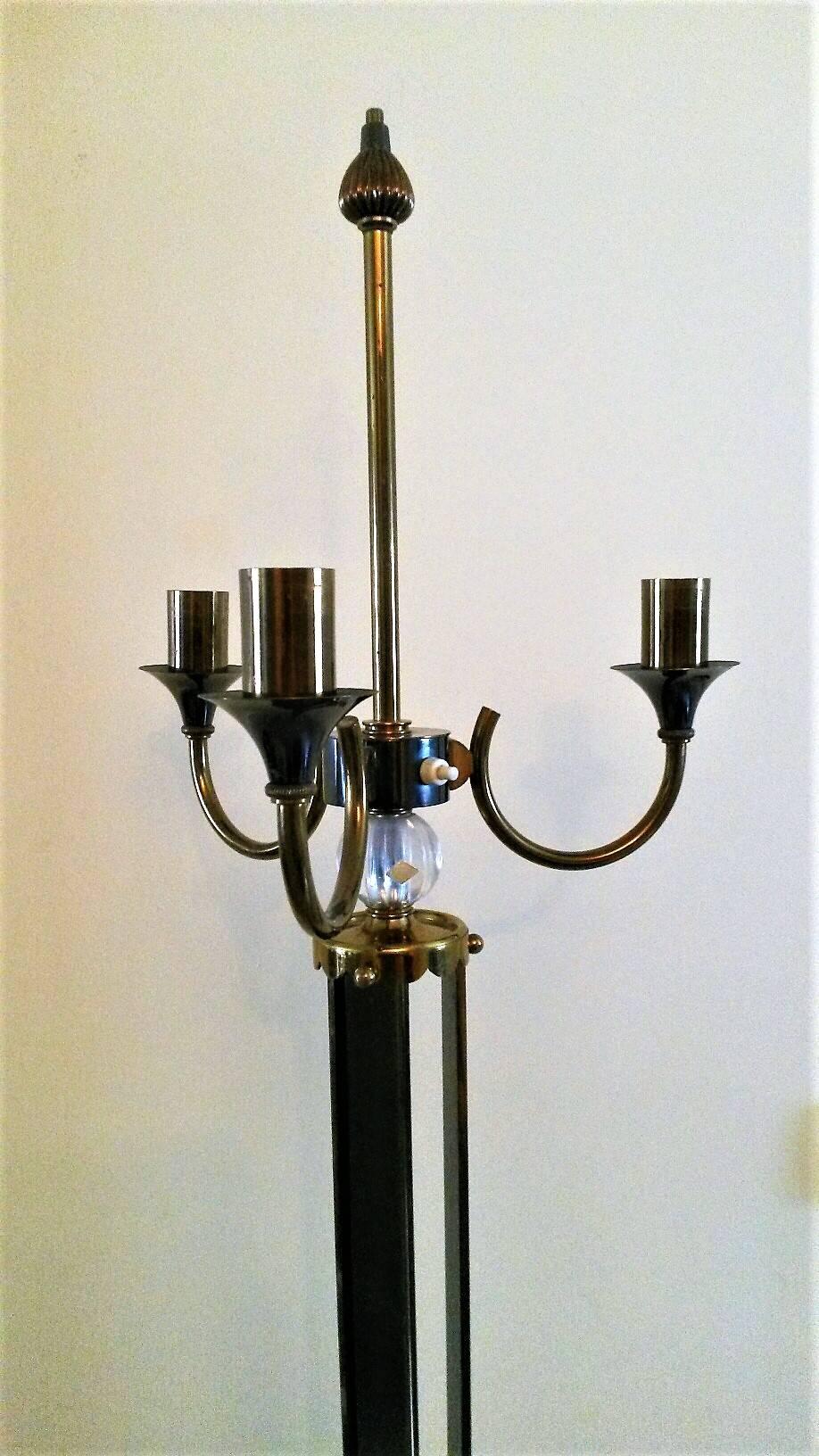 Stehlampe Maison Jansen aus Bronze und Cristal de Svres, Frankreich, 1950 (Neoklassisch) im Angebot
