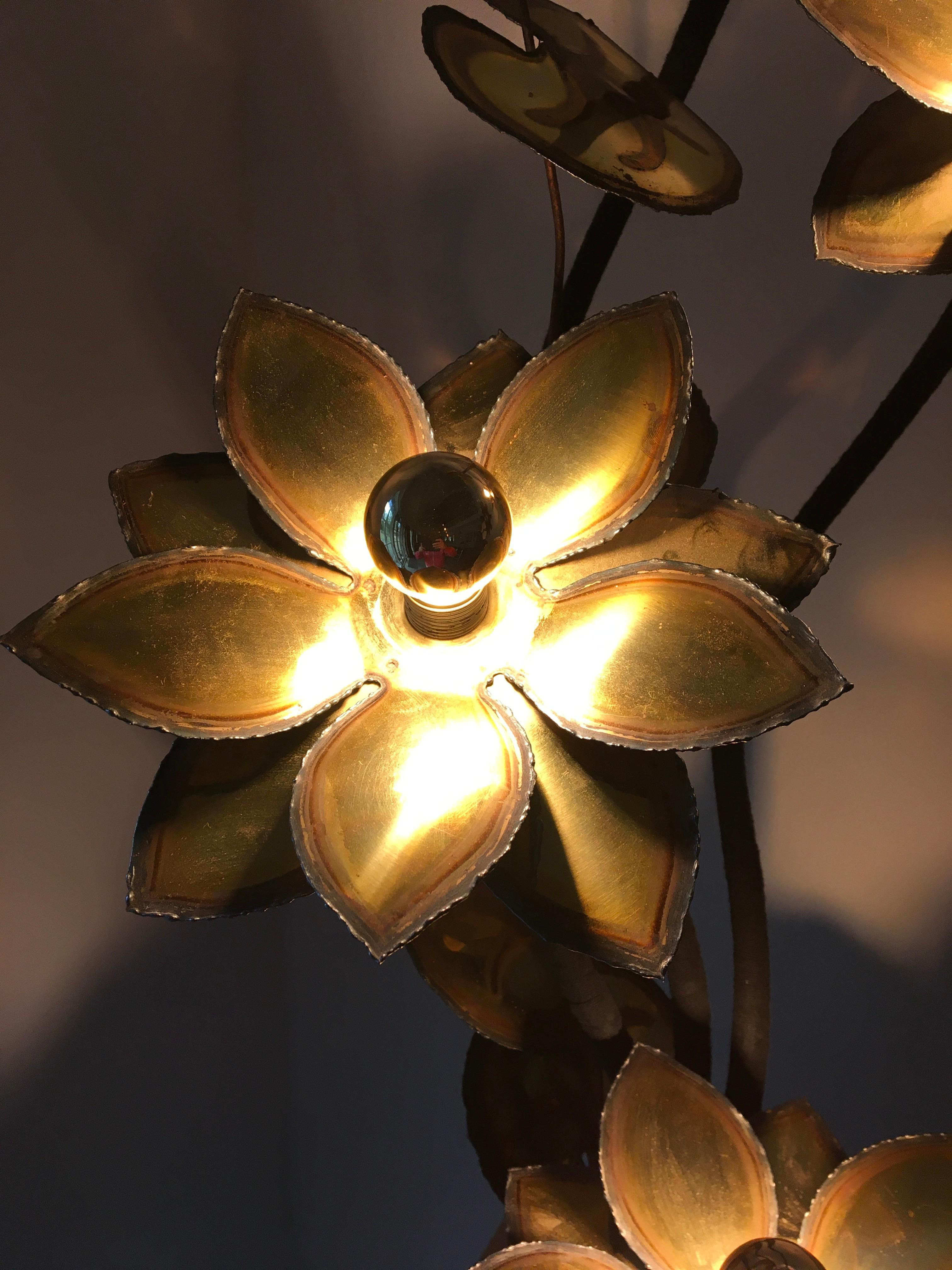 Lampadaire ou lampe de bureau à 4 fleurs Maison Jansen  en vente 4