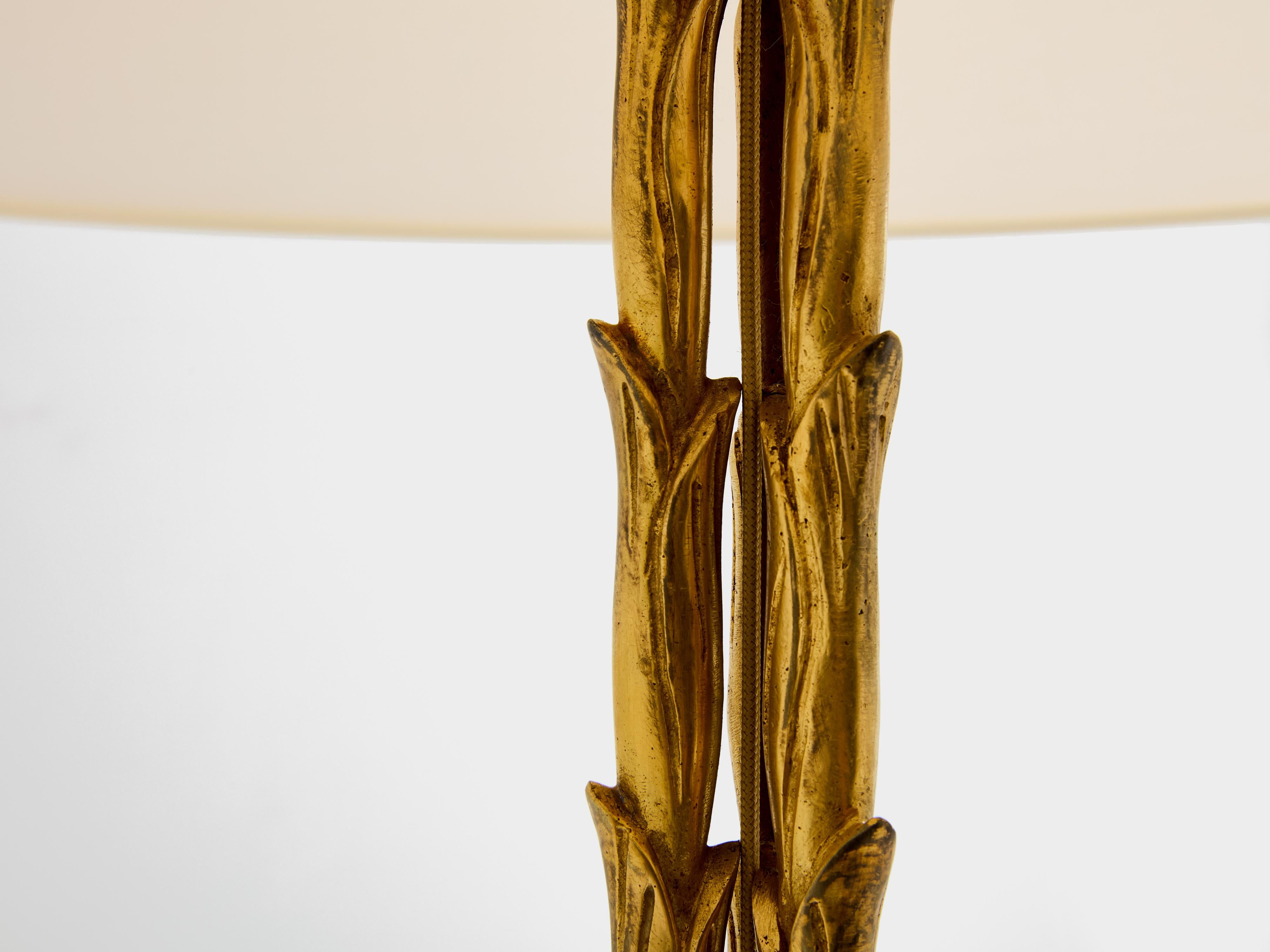 Bronzo Lampada da terra in bronzo dorato a fogliame Maison Jansen anni '50 in vendita