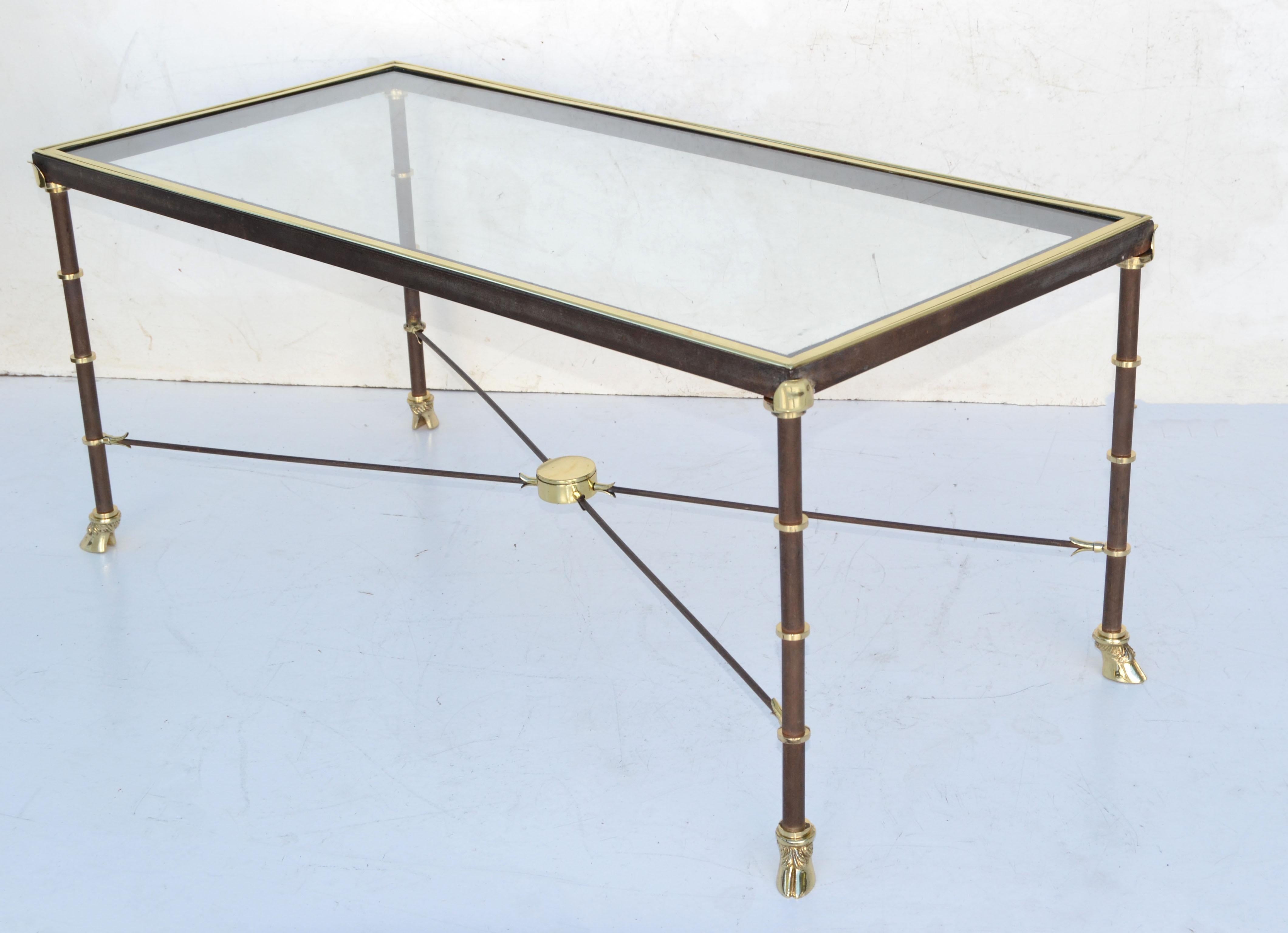 Maison Lancel French polished brass, steel & glass top coffee table with claw feet.
Mid-Century Modern Design made in France in 1960.
All restored condition and ready for a new Home.