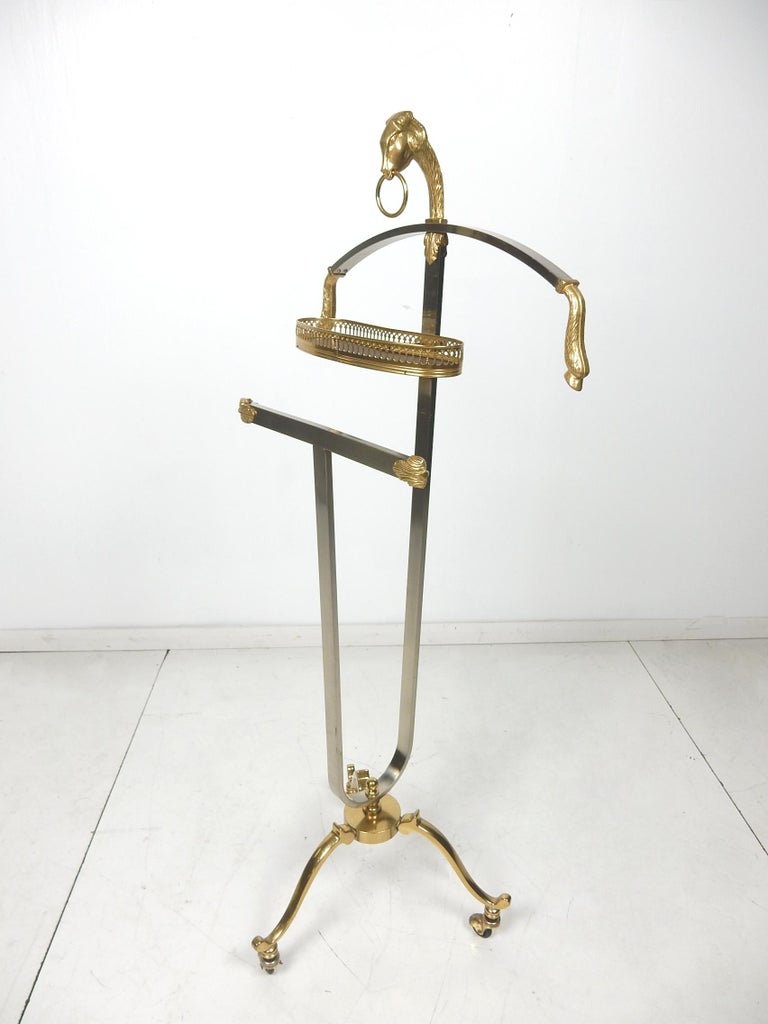 Gentleman's Silent Butler Suit Valet For Sale at 1stDibs