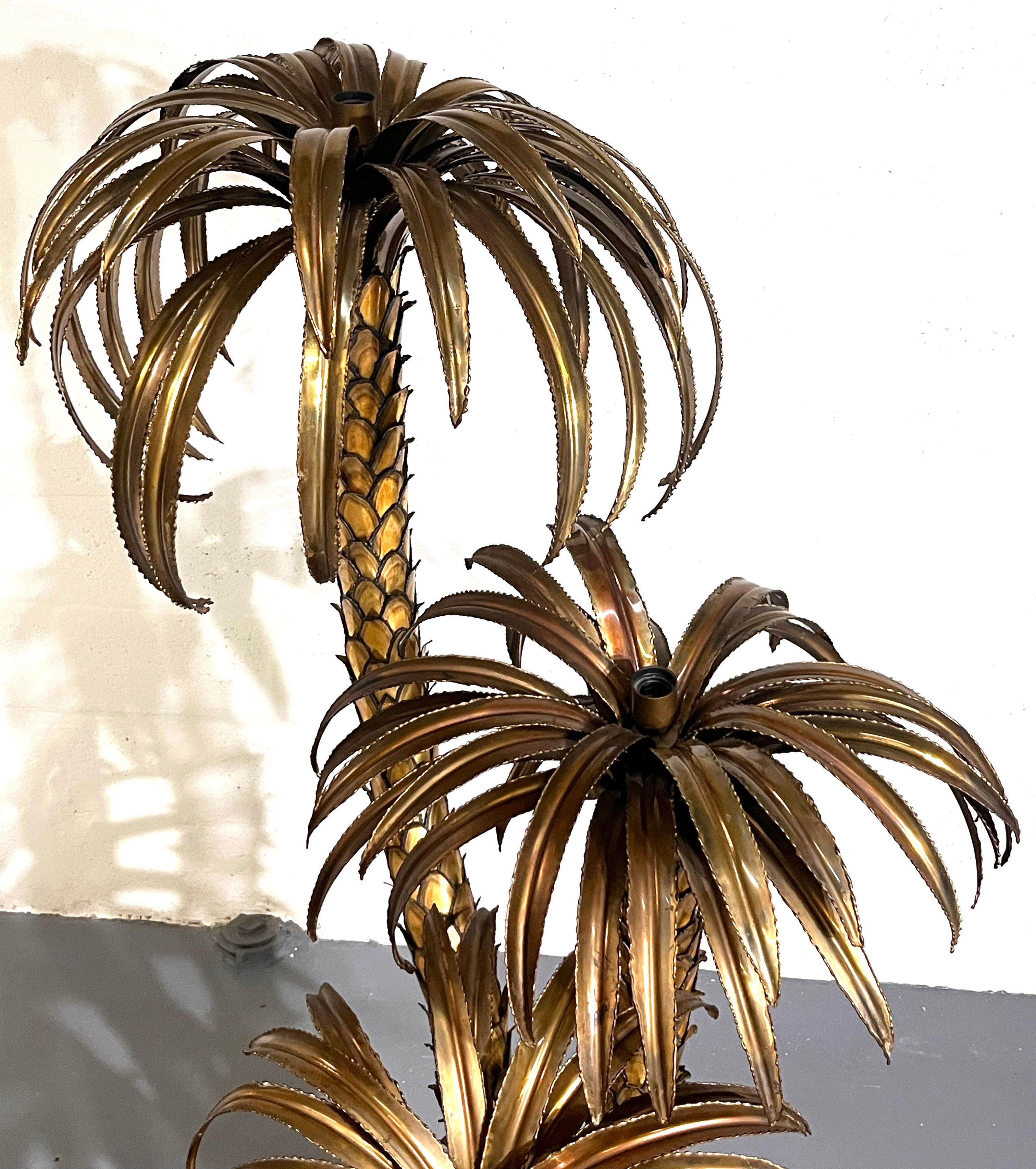 Lámpara de pie de palmera dorada Maison Jansen, Francia, años 70 en Bueno estado para la venta en Miami, FL