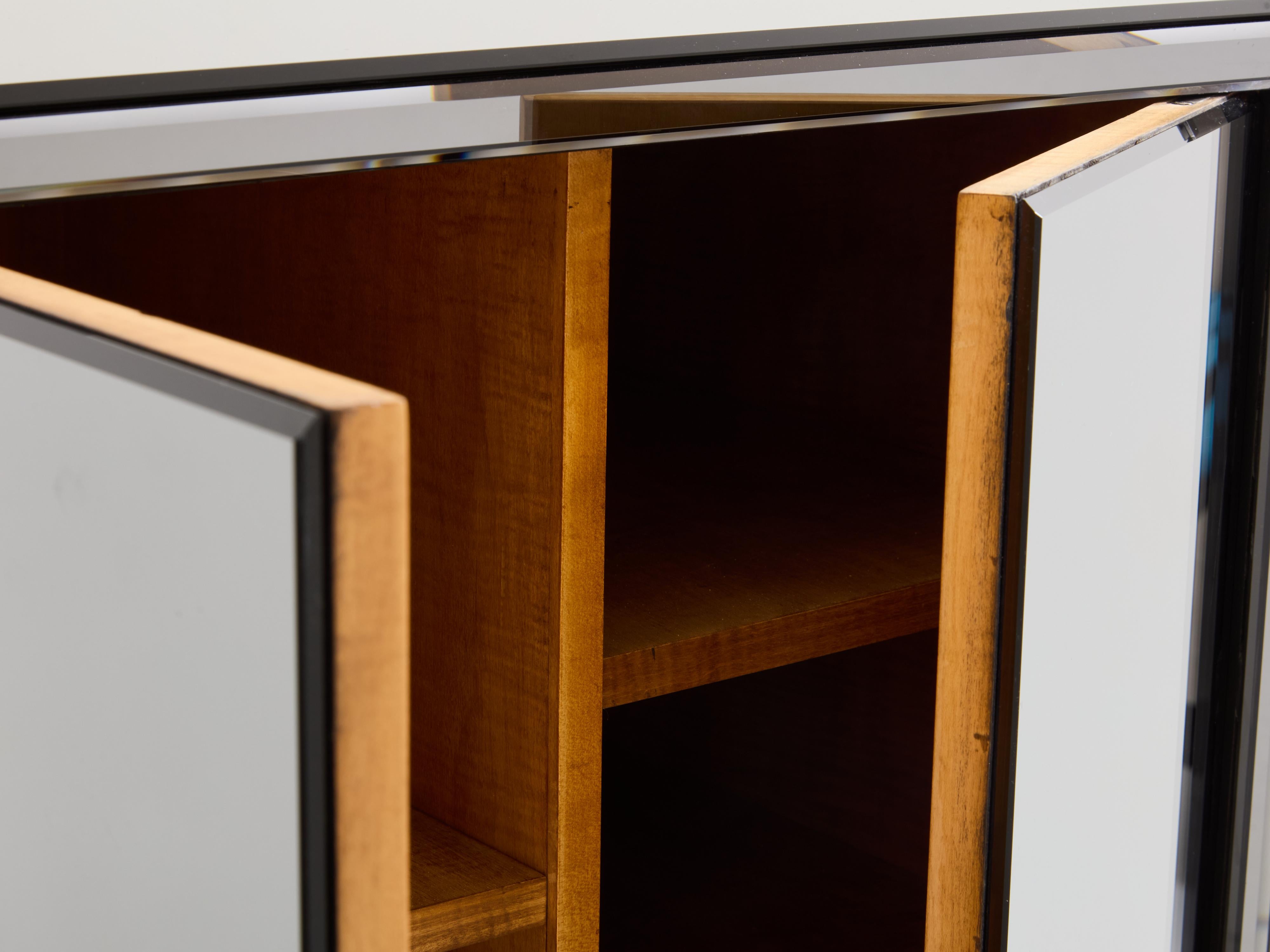 Mid-20th Century Maison Jansen gilt wood and mirrored bar cabinet 1940 For Sale