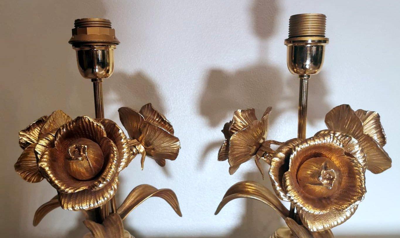 20th Century Maison Jansen Hollywood Regency Style Pair of Gilt Brass French Lamps For Sale