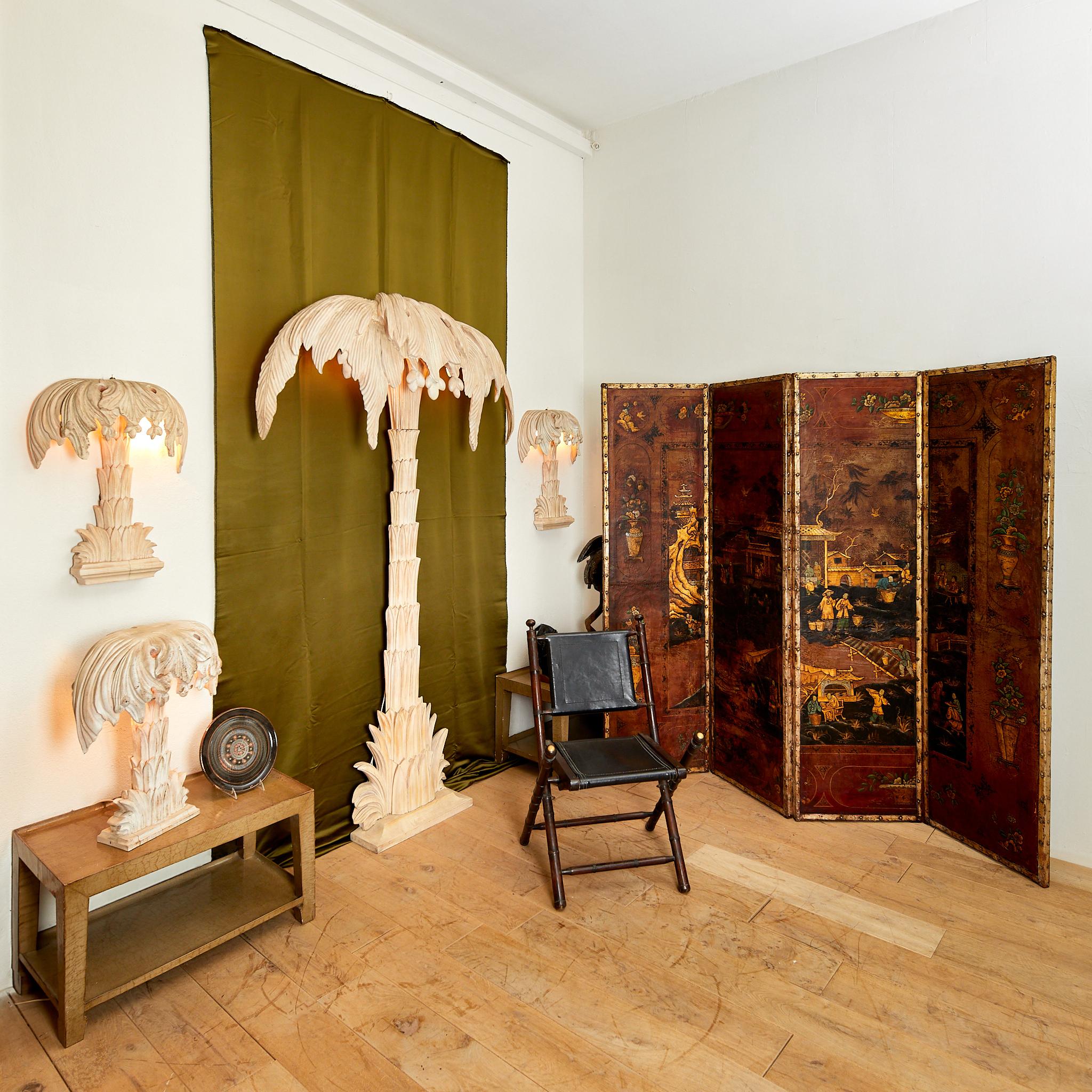 Maison Jansen, important wood sculpted sconce, circa 1960, France. 7
