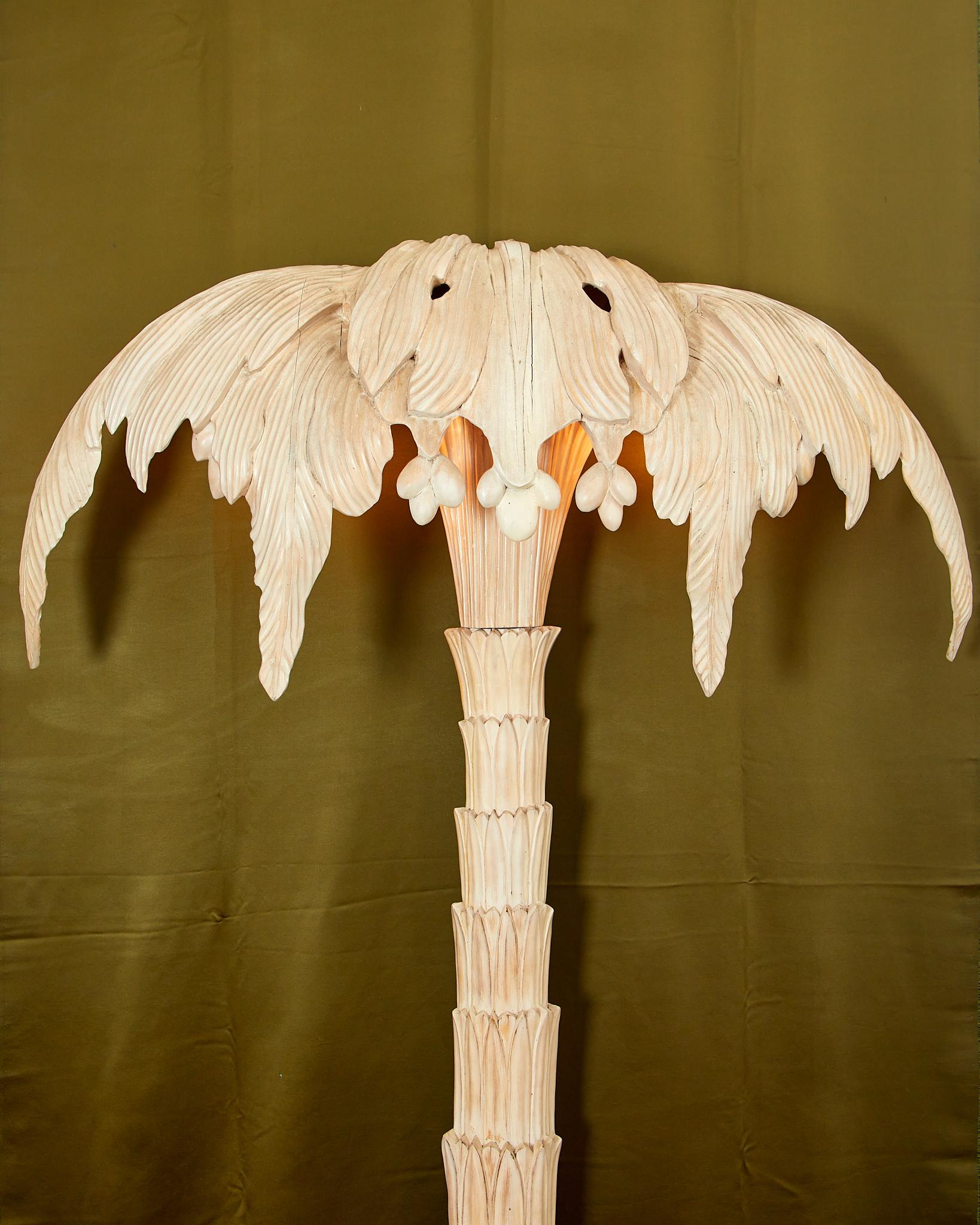 Modern Maison Jansen, important wood sculpted sconce, circa 1960, France.