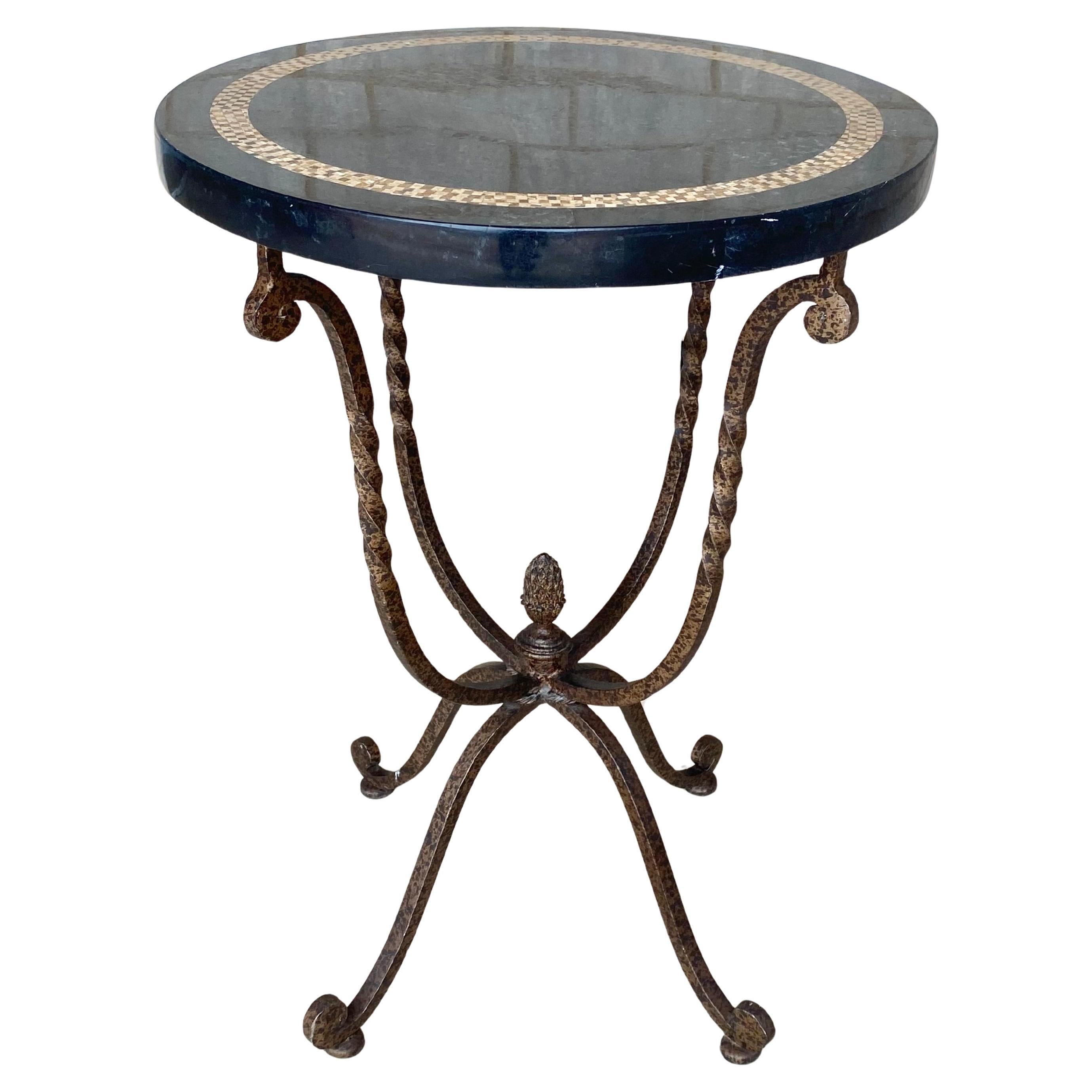 Table d'appoint en marbre noir et fer torsadé de la Maison Jansen en vente