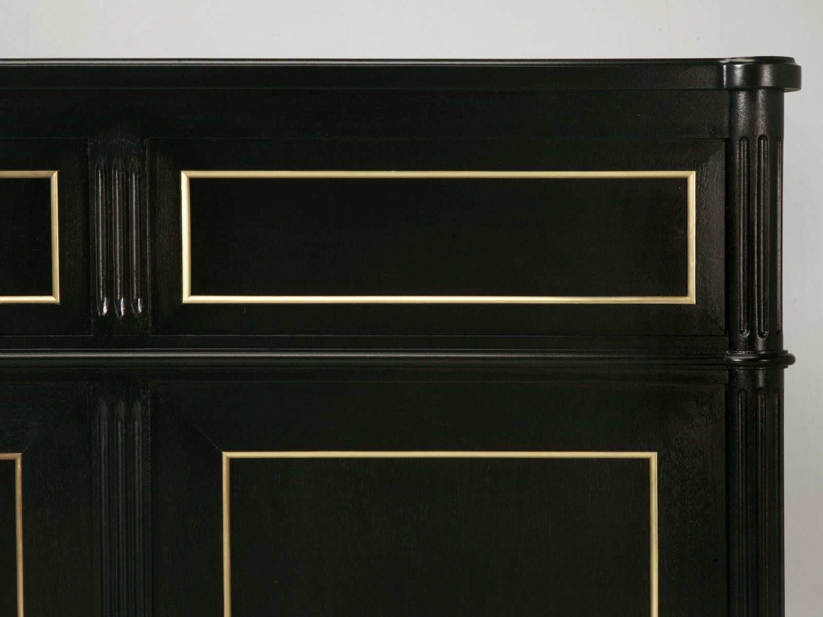 Contemporary Maison Jansen Inspired Louis XVI Style TV Lift Console in an Ebonized Mahogany For Sale