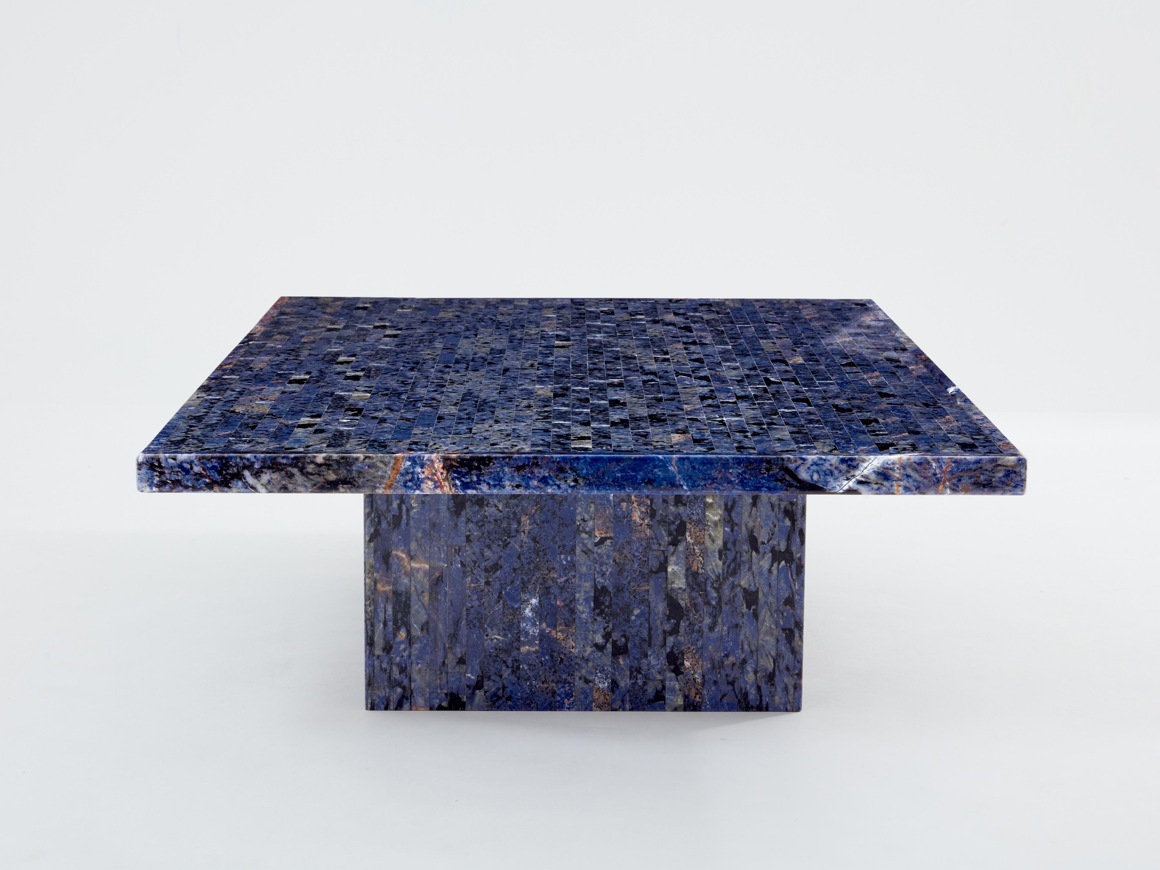 Lapis-lazuli Maison Jansen attr. Table basse marquetée lapis-lazuli 1970 en vente