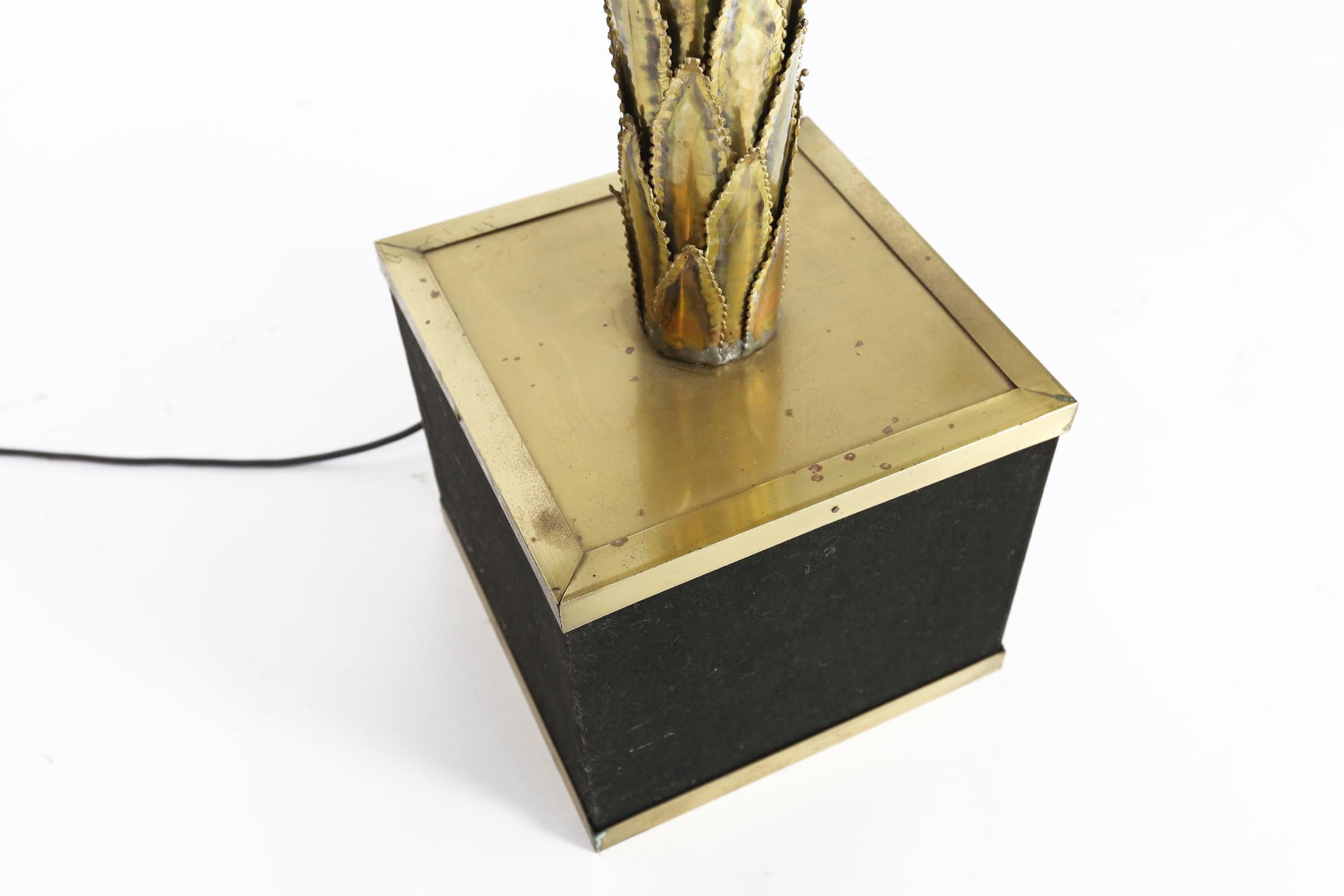 Large Brass Palm Tree Floor Lamp, 1970s In Good Condition In Ghent, BE