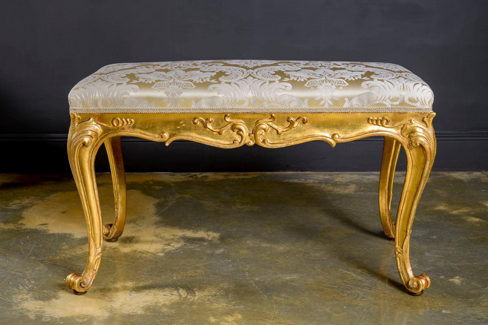 Maison Jansen Louis XV Style Giltwood Banquette  In Good Condition For Sale In Roma, IT