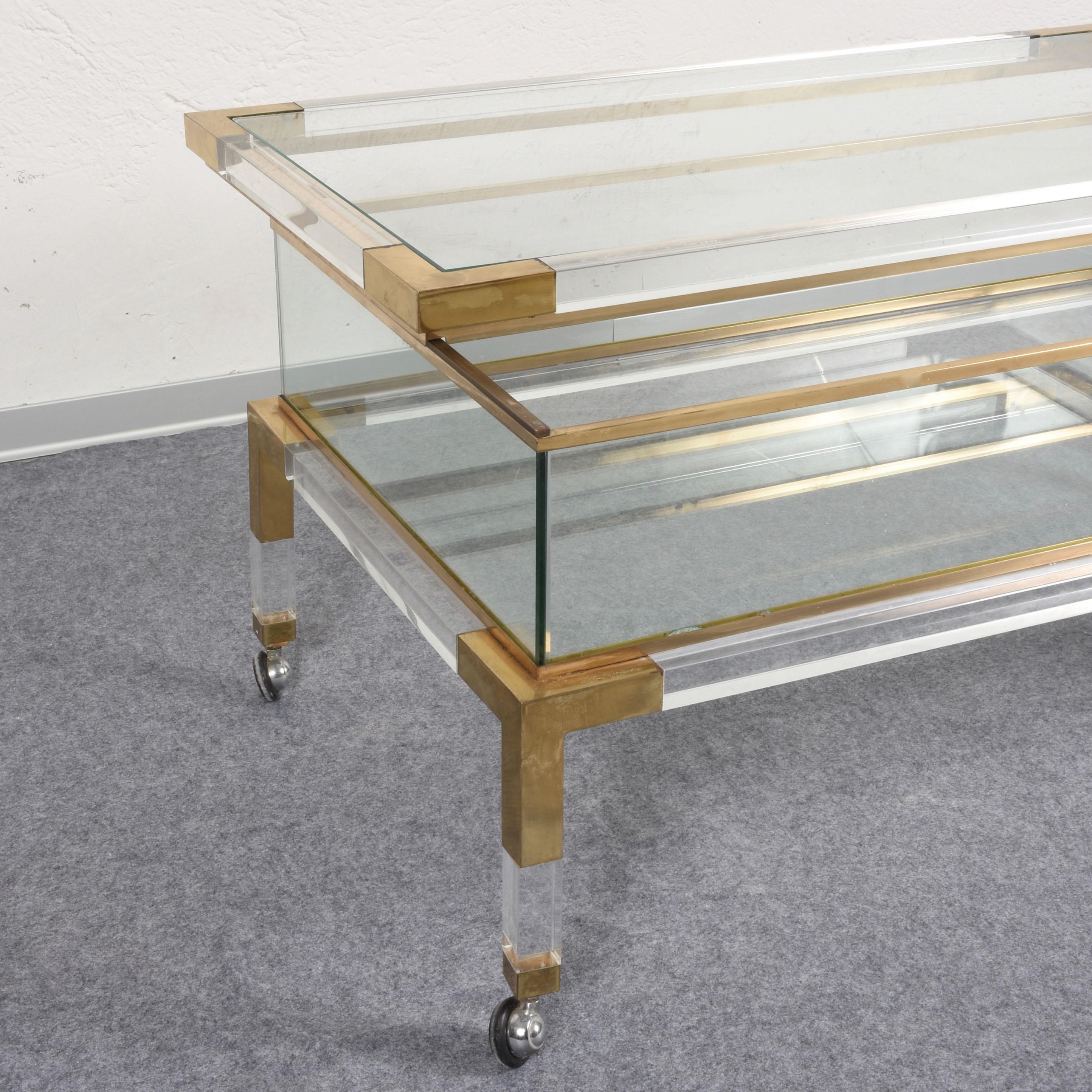 Maison Jansen Lucite and Brass French Coffee Table with Sliding Shelf, 1970s 1