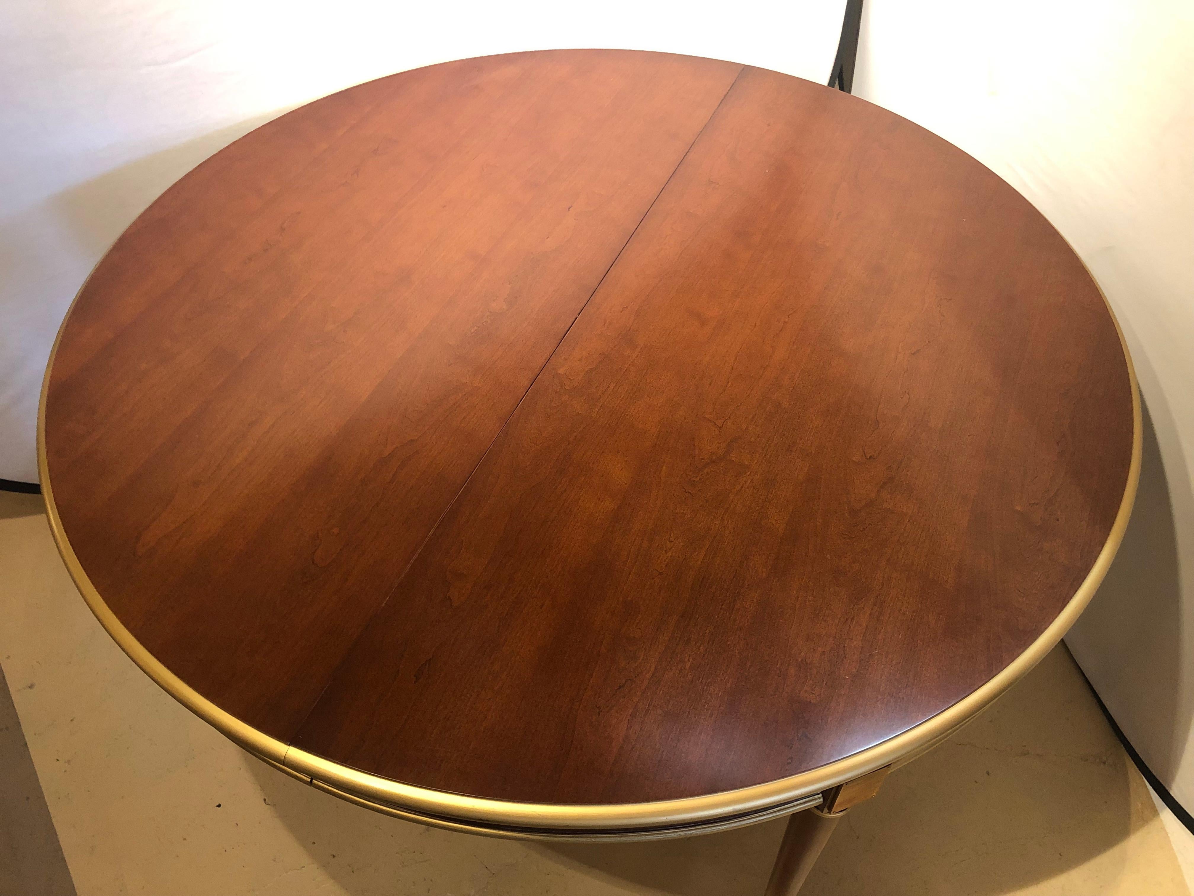 Maison Jansen Mahogany Louis XVI Style Circular Dining Table In Good Condition In Stamford, CT